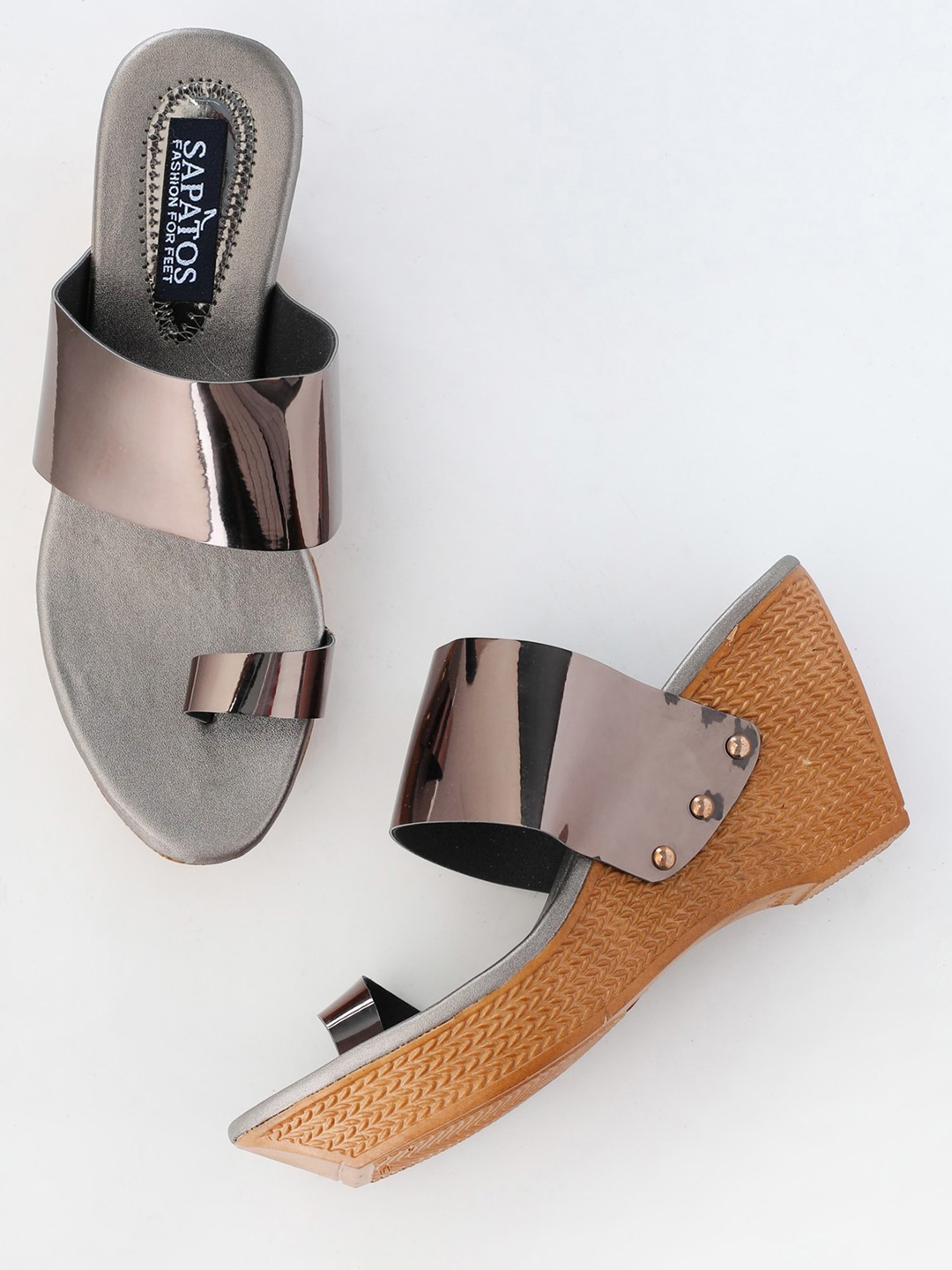 

SAPATOS Grey Wedge Sandals with Laser Cuts