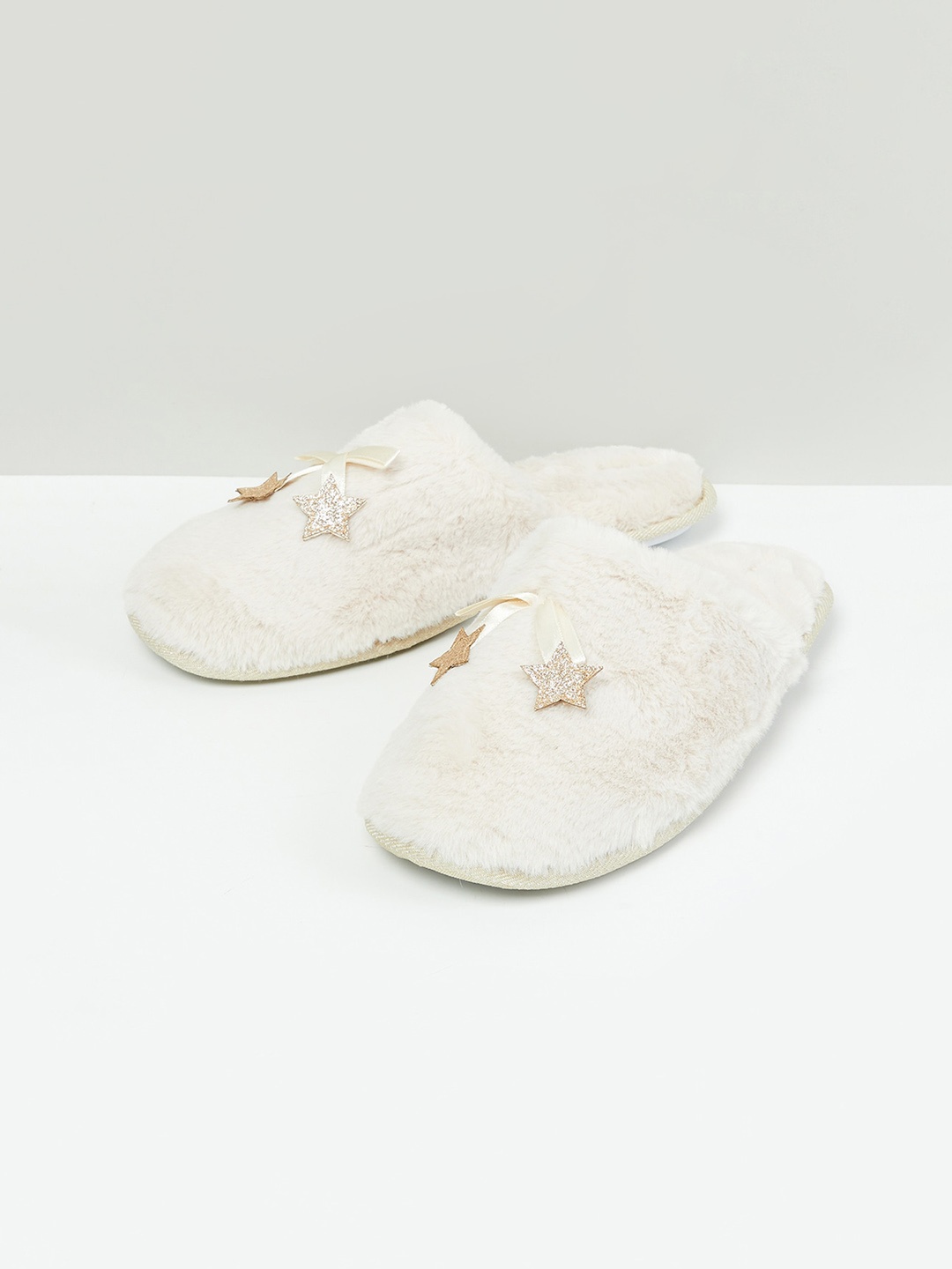 

max Women Beige Mules with Bows Flats