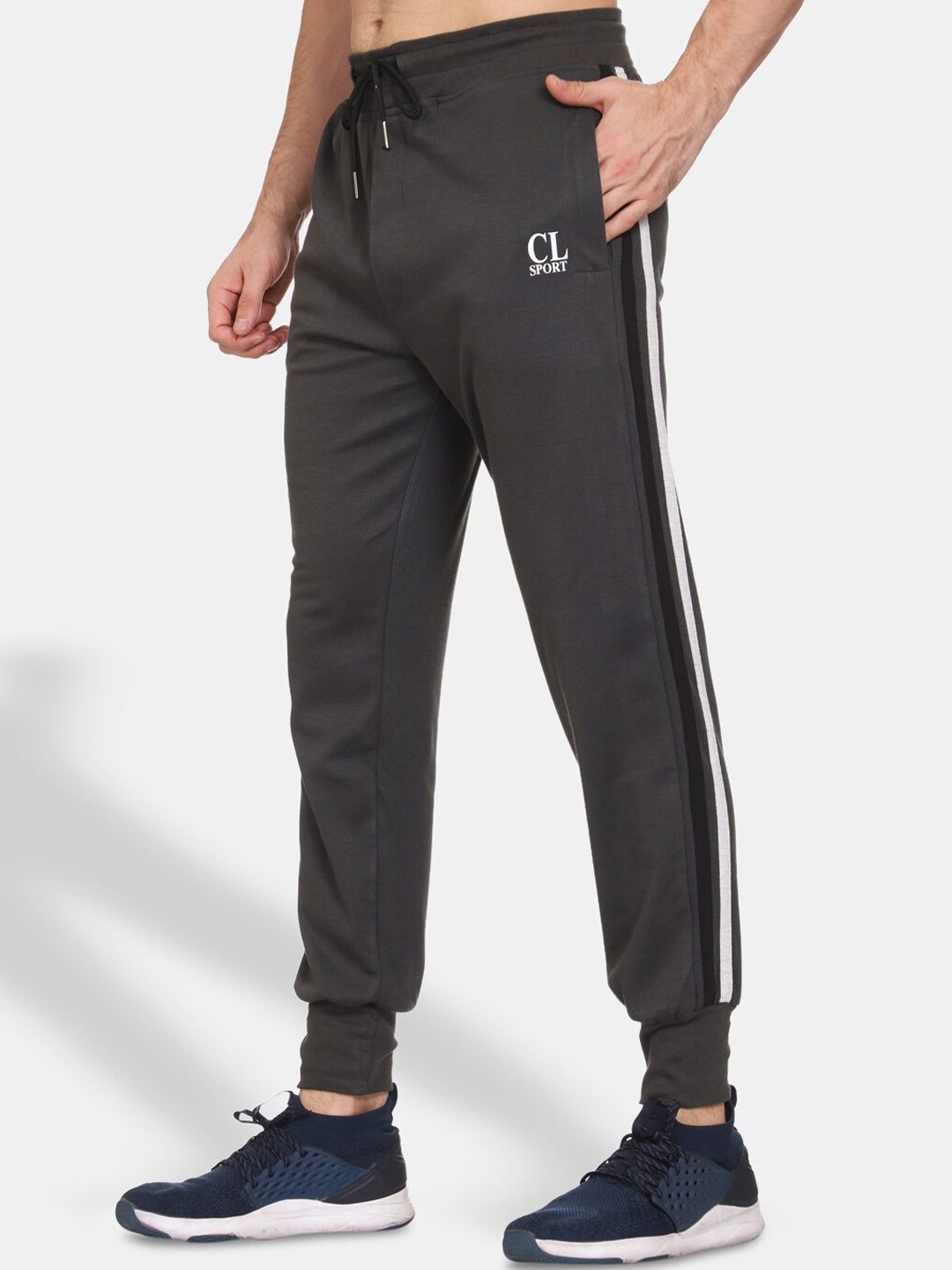 

CL SPORT Men Grey Solid Joggers