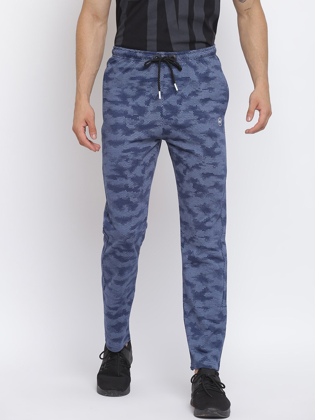 

MKH Men Blue Printed Track Pants