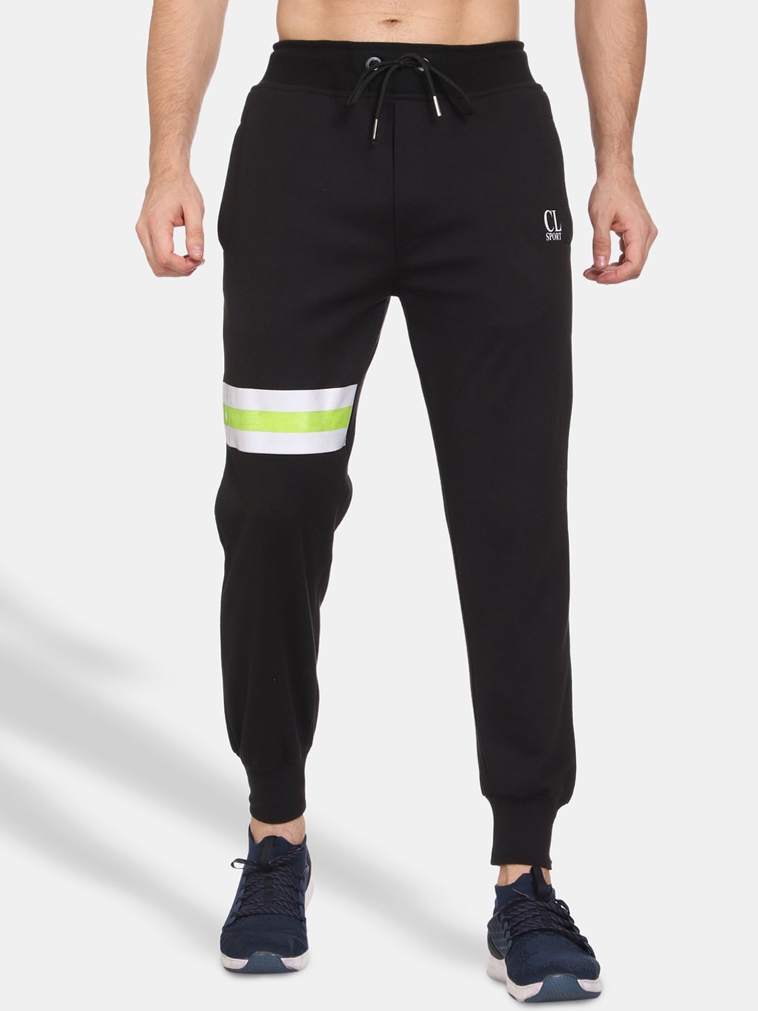 

CL SPORT Men Black Striped Joggers