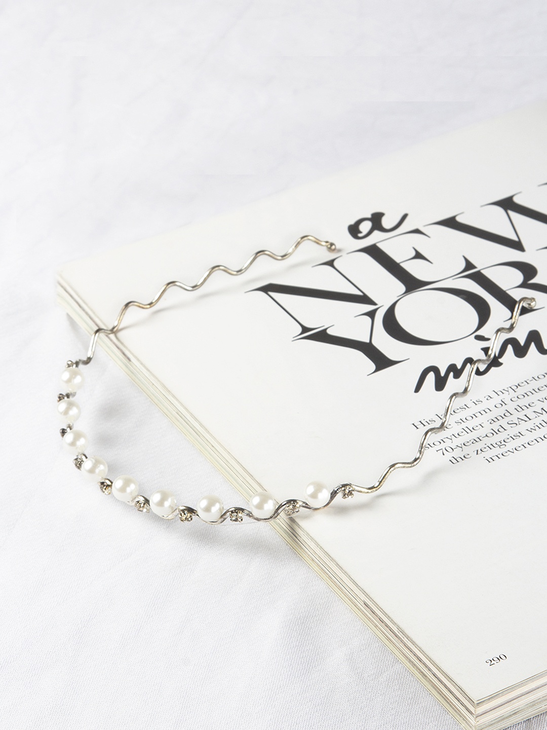 

Kazo Women Silver Metal Hairband With Pearls