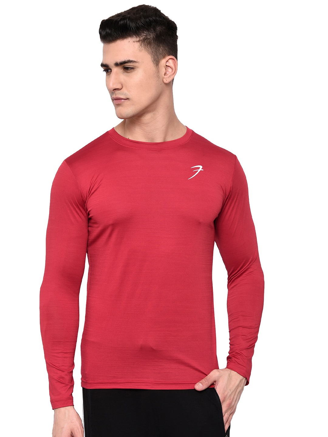 

FUAARK Men Red Dri-FIT Slim Fit Training or Gym T-shirt