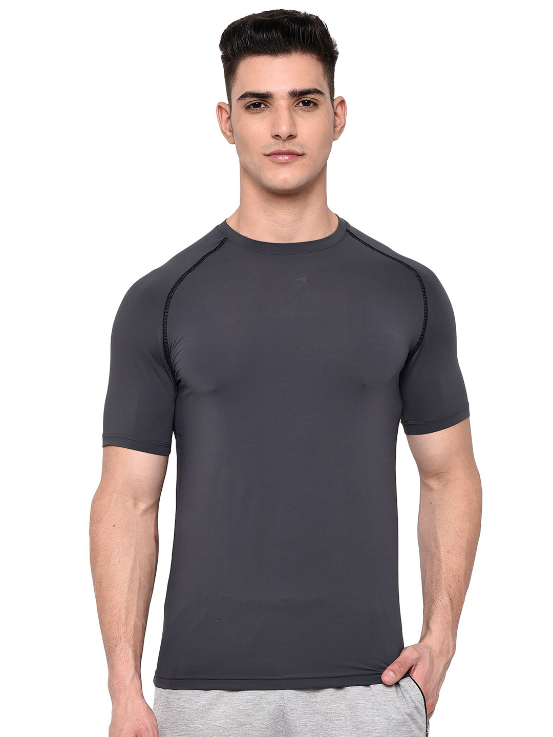 

FUAARK Men Grey Dri-FIT Pockets Slim Fit Training or Gym T-shirt