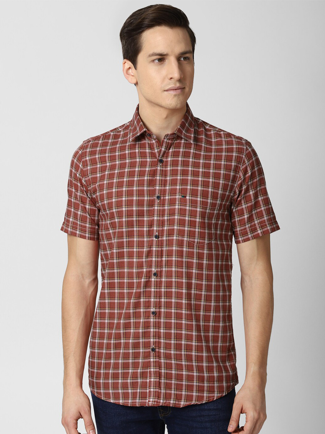 

Peter England Casuals Men Rust Slim Fit Checked Casual Shirt