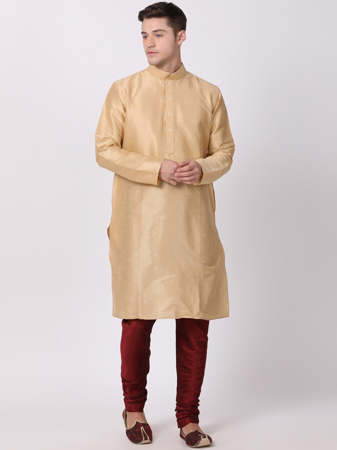 

TABARD Men Beige Solid Band Collar Dupion Kurta