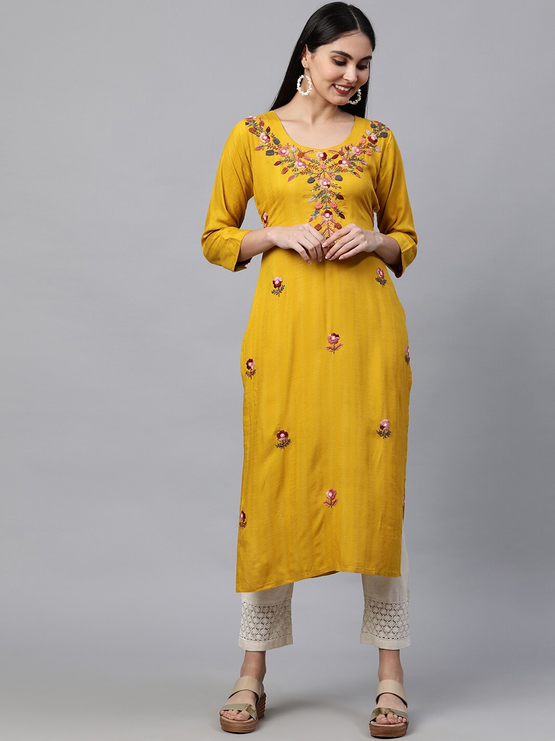 

FASHOR Women Mustard Yellow Embroidered Straight Kurta