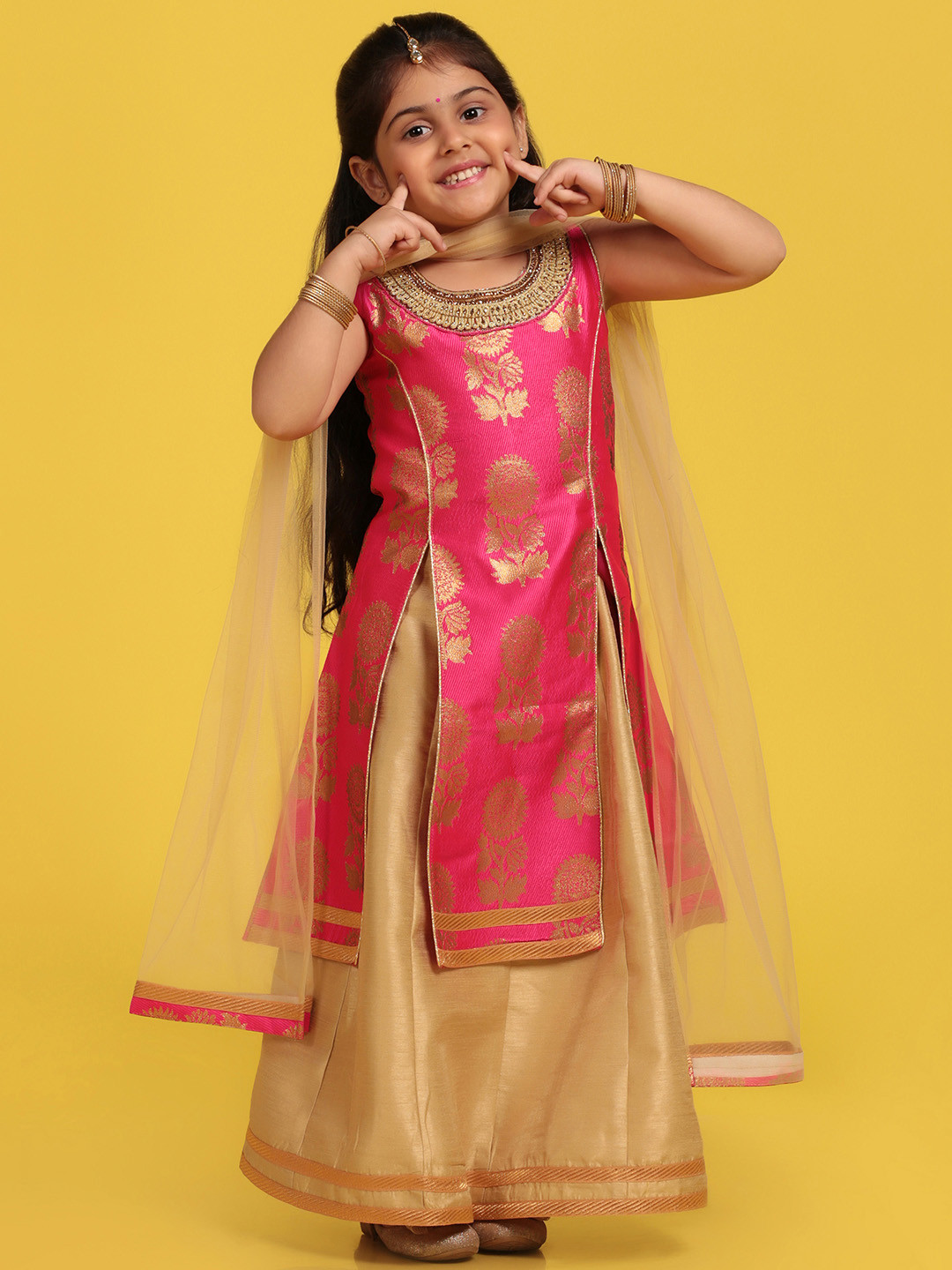 

ADIVA Girls Pink & Gold-Toned Ready to Wear Lehenga & Blouse With Dupatta
