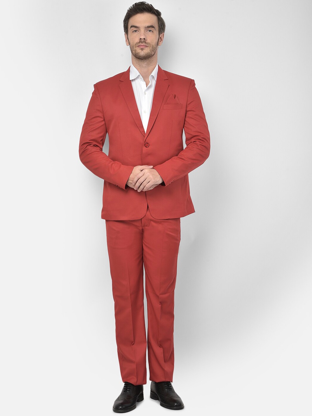 

SG RAJASAHAB Men Red Solid Single-Breasted 2-Piece Casual Suit