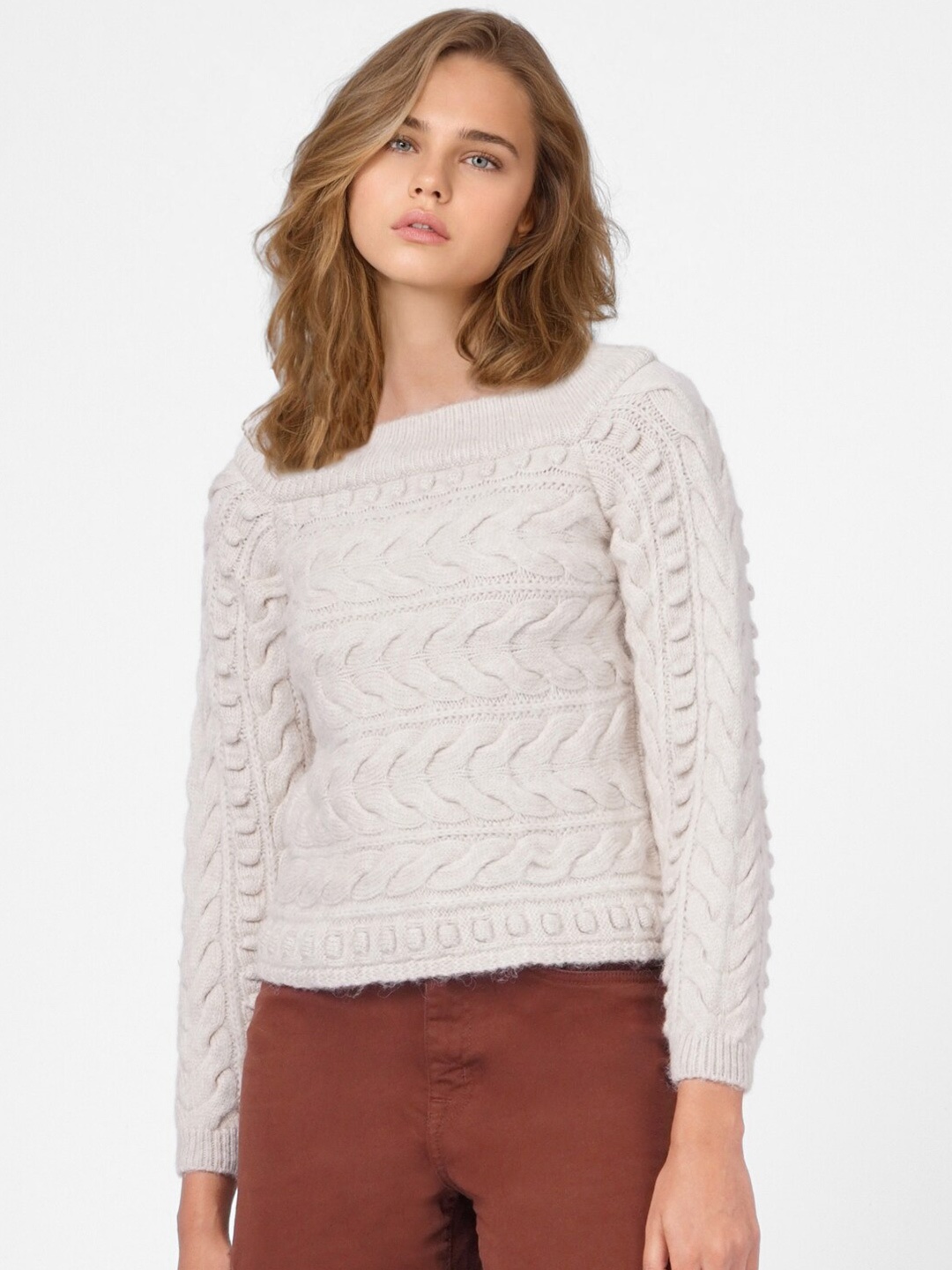 

ONLY Women Beige Pullover with Fuzzy Detail