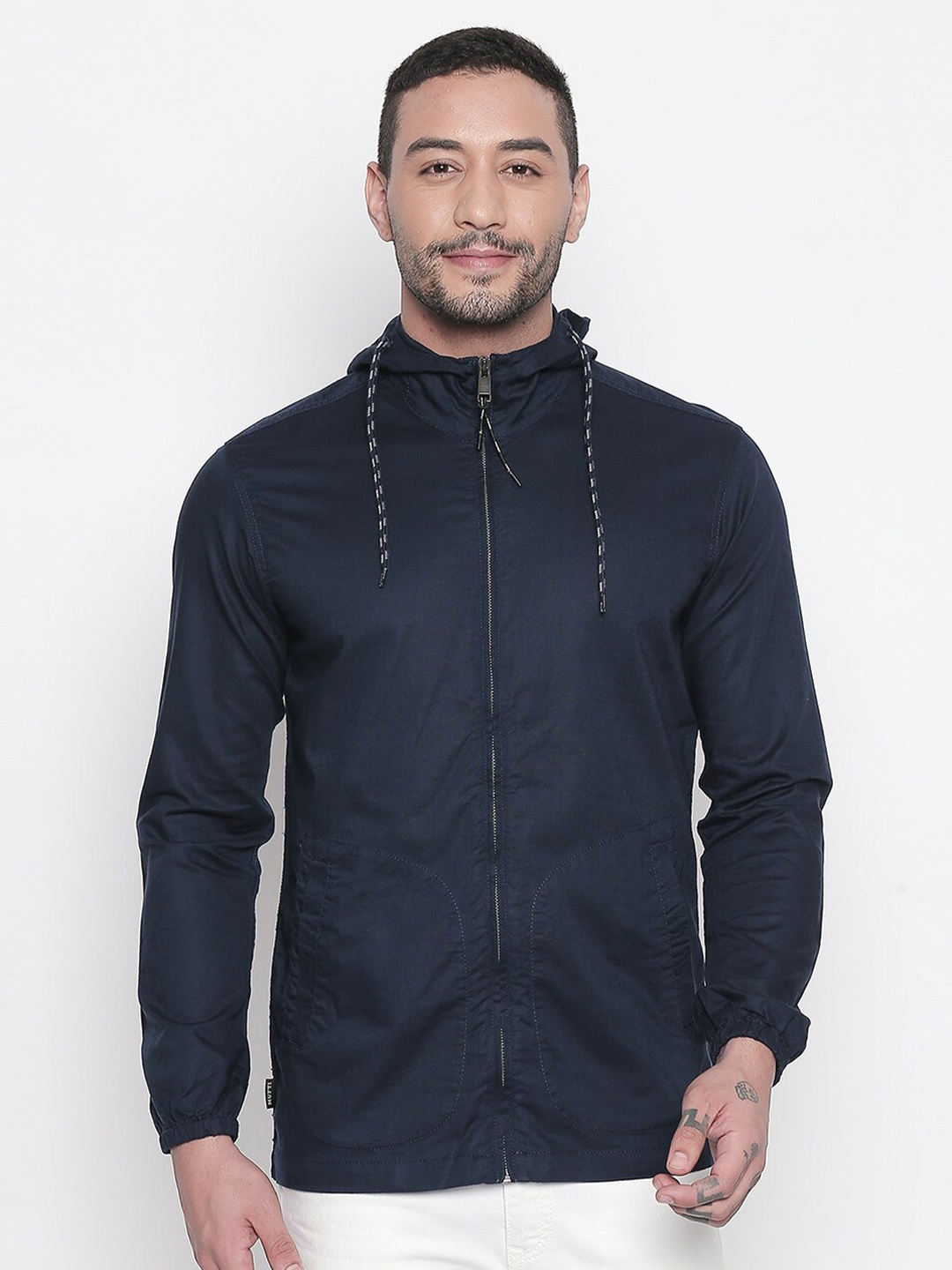 

Mufti Men Navy Blue Slim Fit Casual Shirt