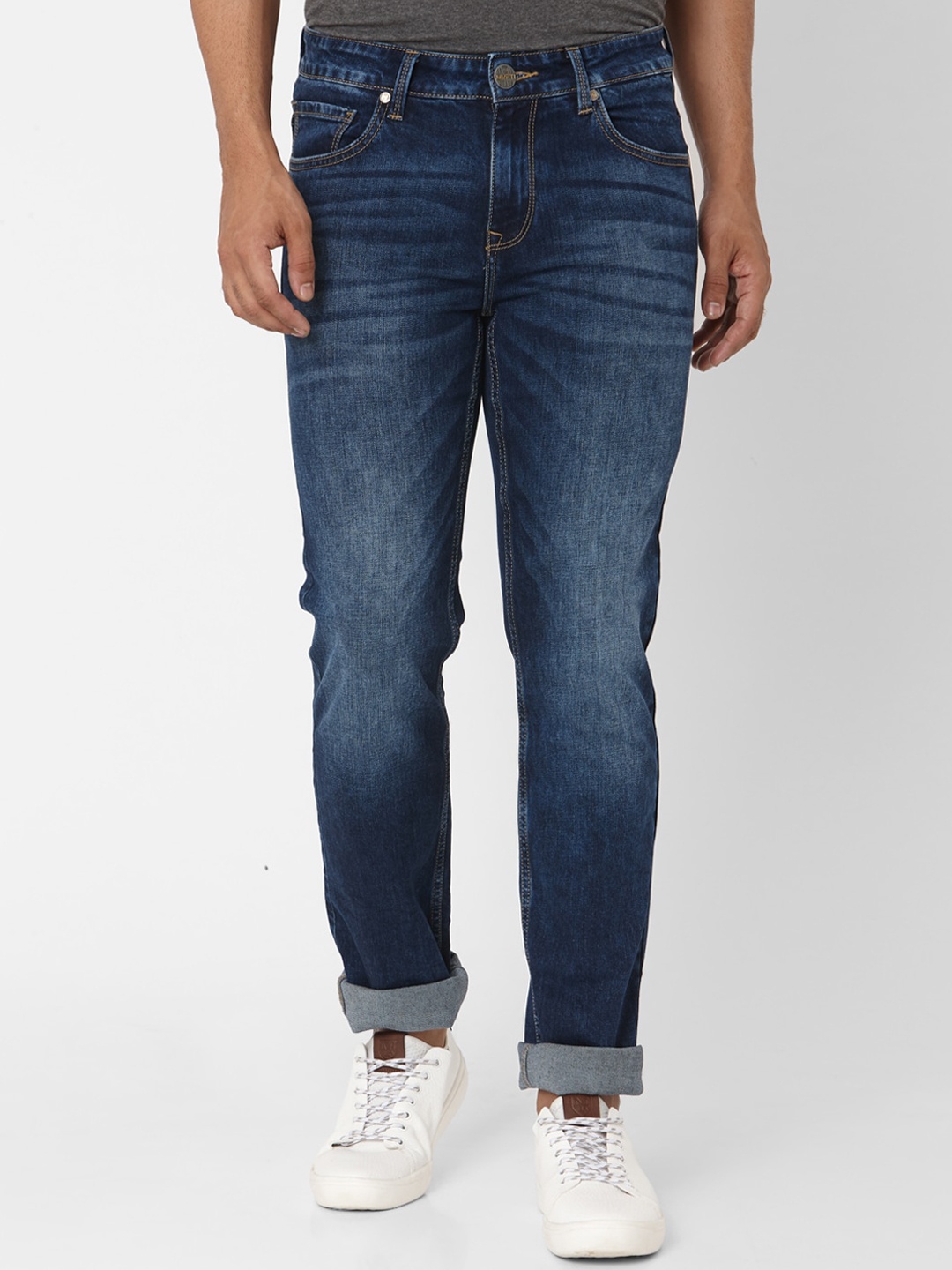 

Mufti Men Blue Slim Fit Heavy Fade Stretchable Jeans