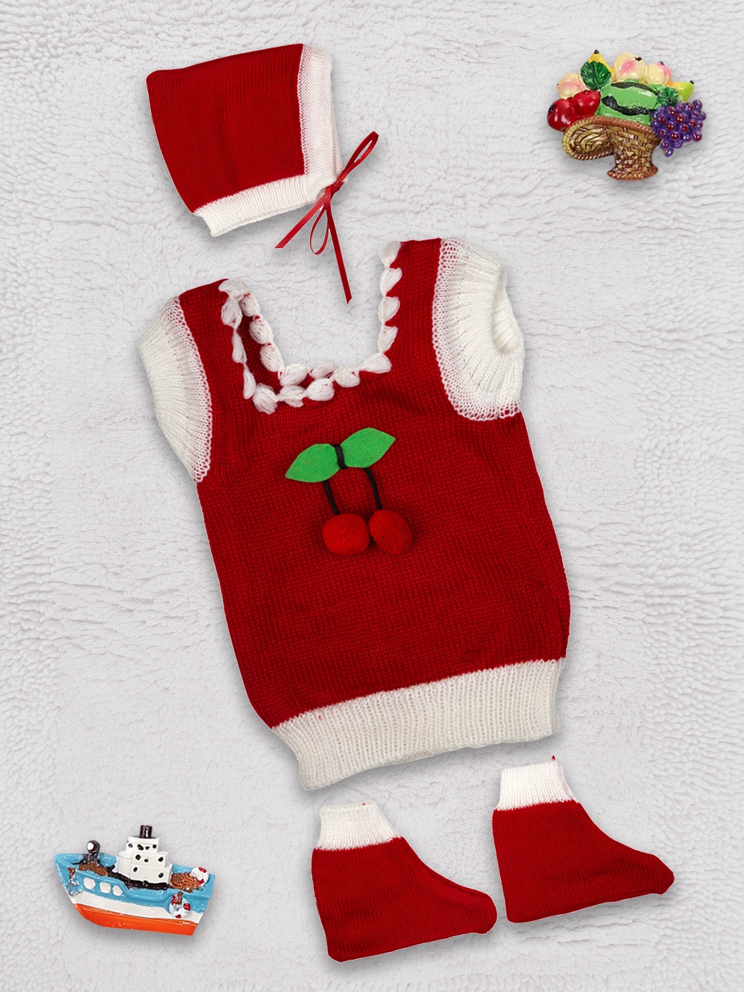 

MeeMee Unisex Kids Red & Off White Colourblocked Cardigan With Beanie & Booties