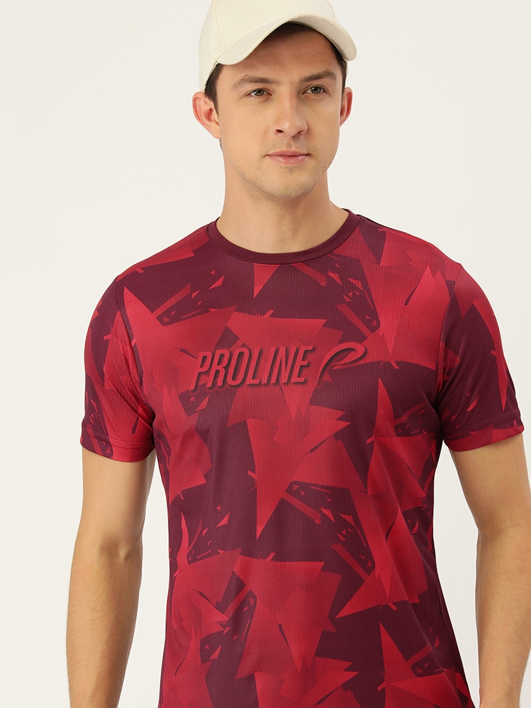 

Proline Active Men Maroon Brand Logo Printed T-shirt