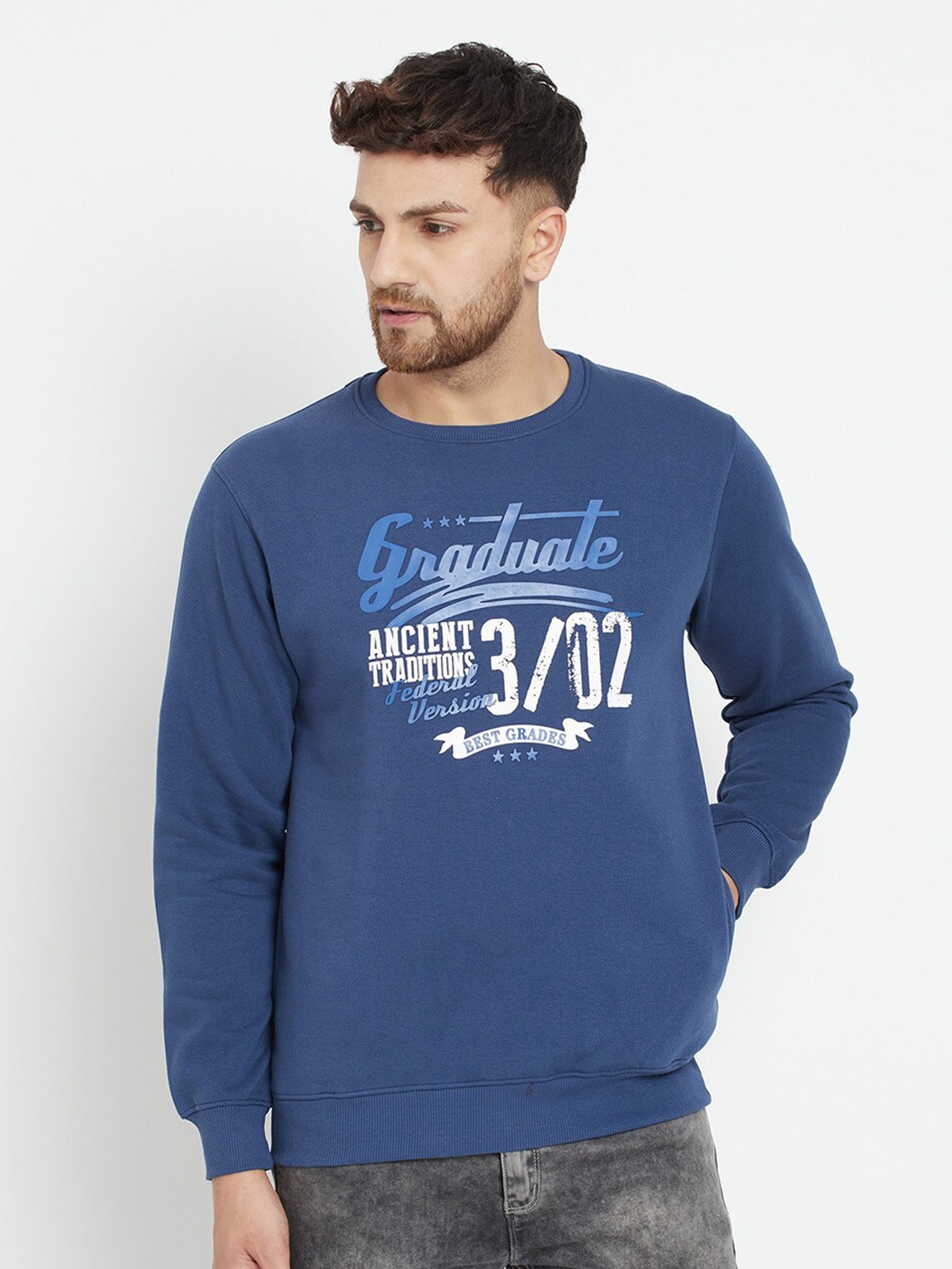 

Parcel Yard Men Blue Printed Sweatshirt