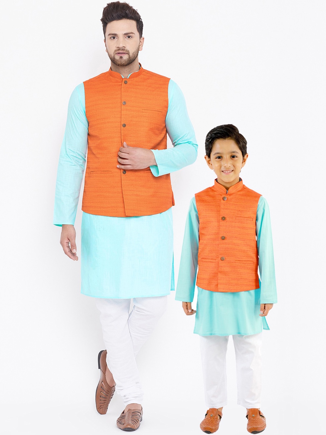 

VASTRAMAY Men Blue Kurta with Pyjamas & Nehru Jacket