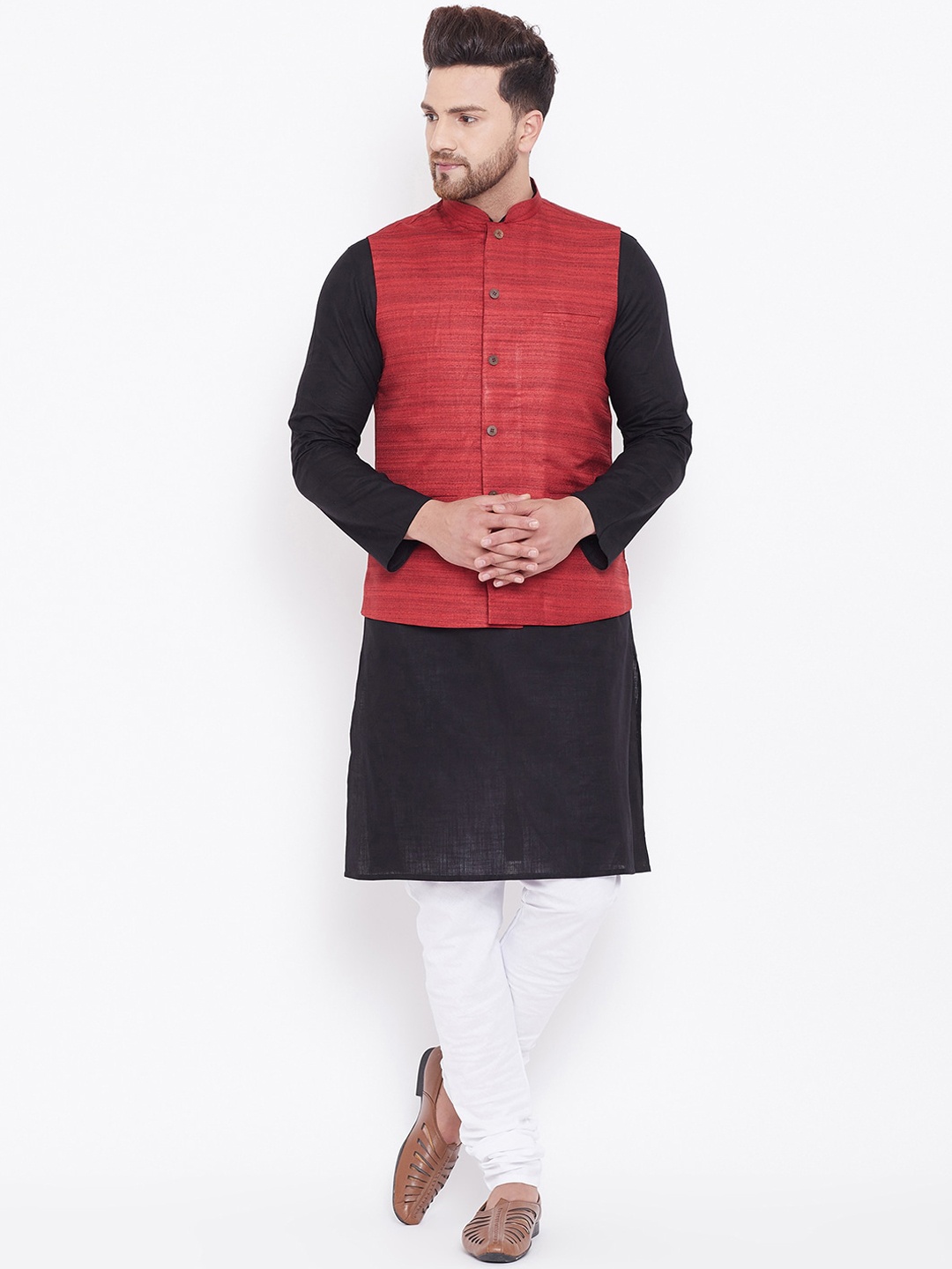 

VASTRAMAY Men Black Kurta with Pyjamas & Nehru Jacket