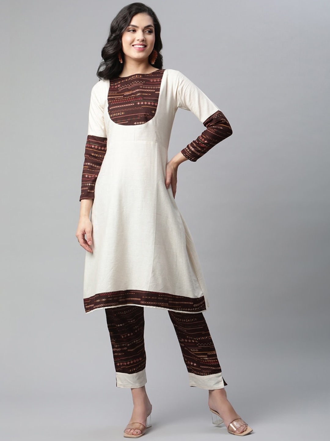 

OM SAI LATEST CREATION Women Off White & Brown Printed Kurta