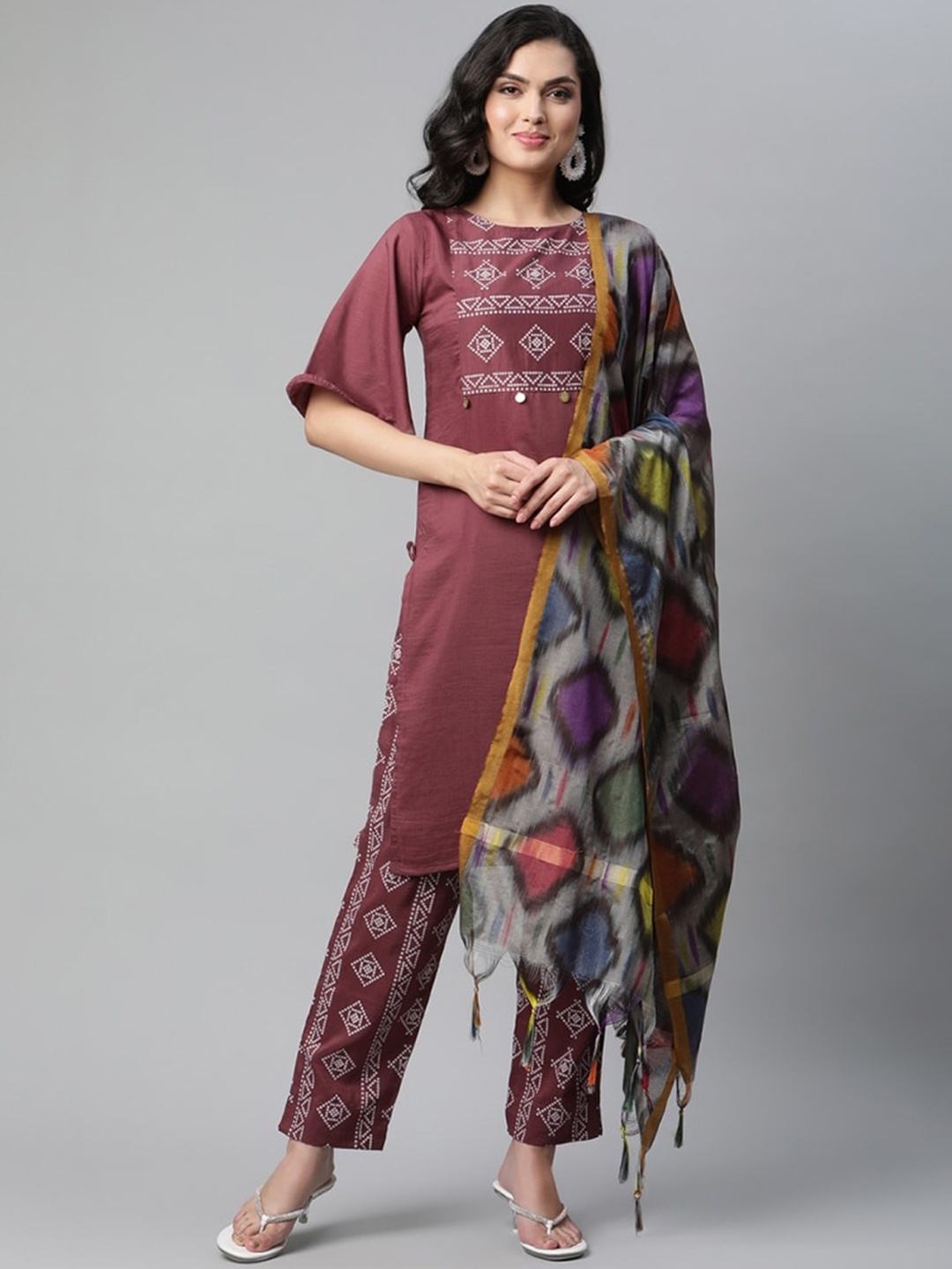

OM SAI LATEST CREATION Women Rose Bandhani Yoke Design Kurta with Trousers & Dupatta