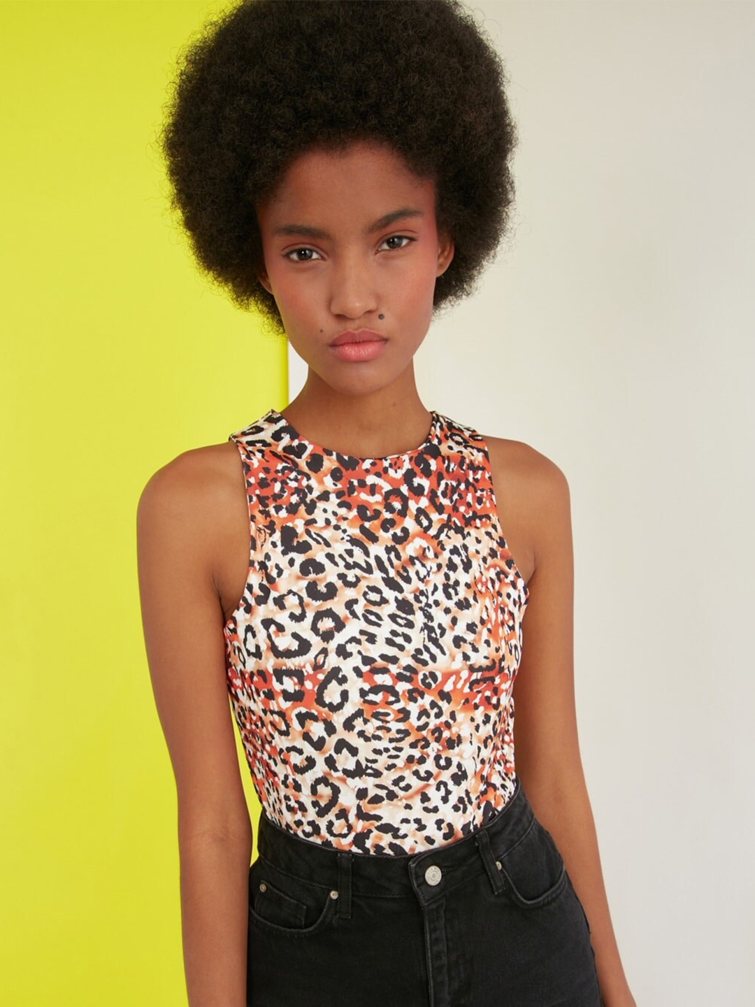 

Trendyol Chic Brown Animal Printed Top