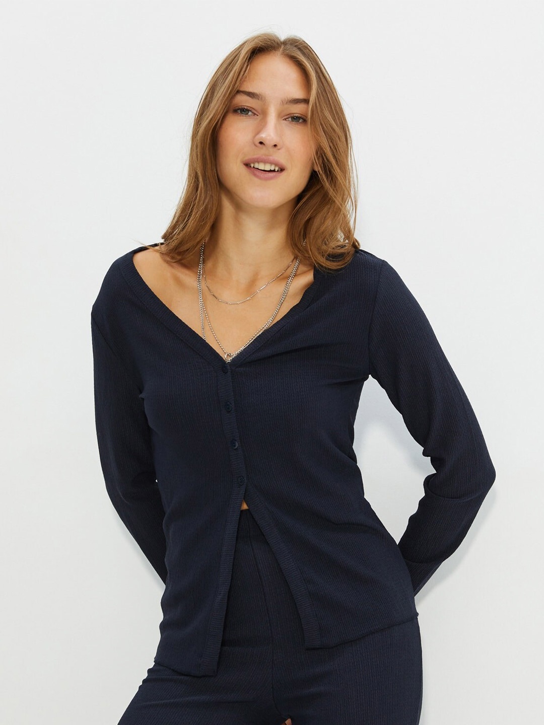 

Trendyol Navy Blue Solid Top