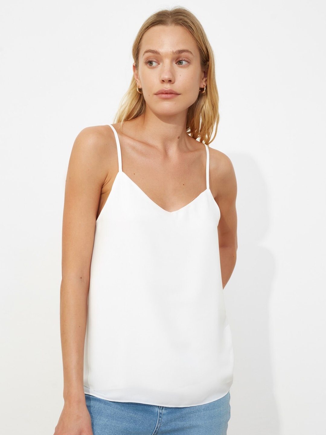 

Trendyol Off-White Solid Top