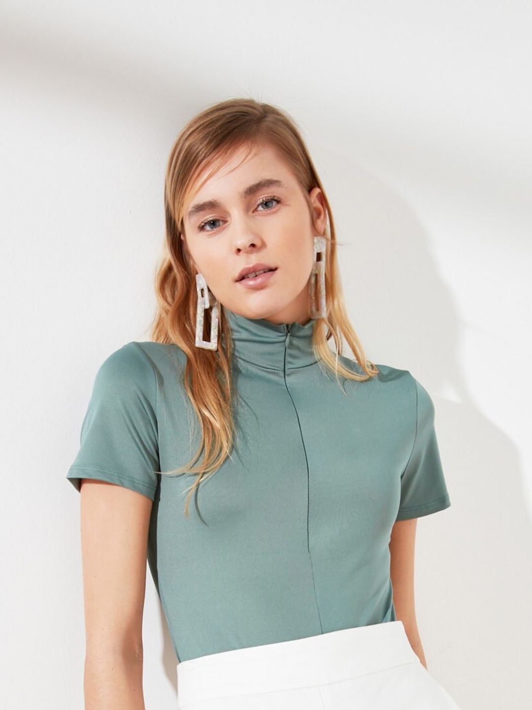 

Trendyol Green Solid Top