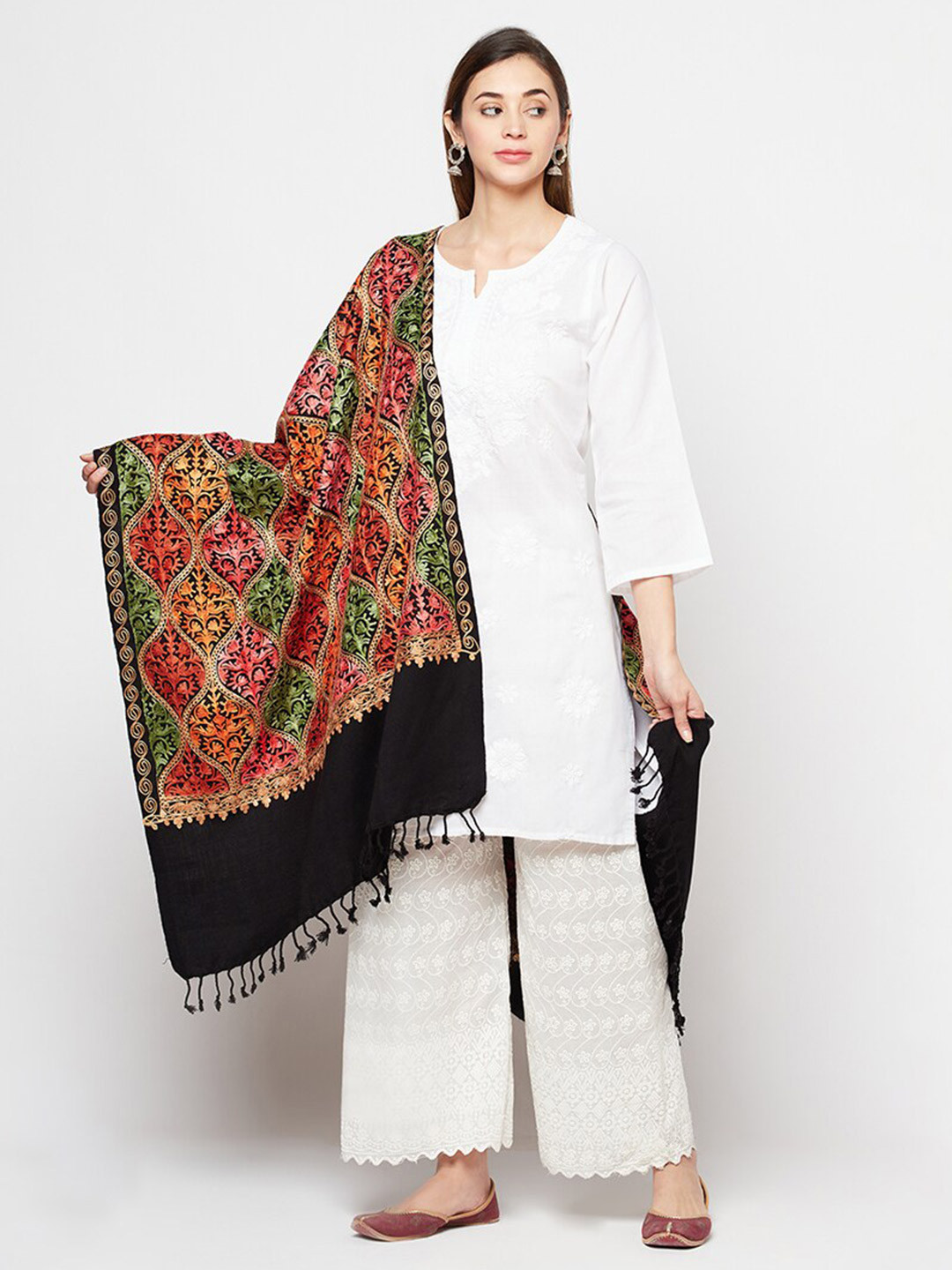 

Safaa Women Black & Red Embroidered Acrylic Stole