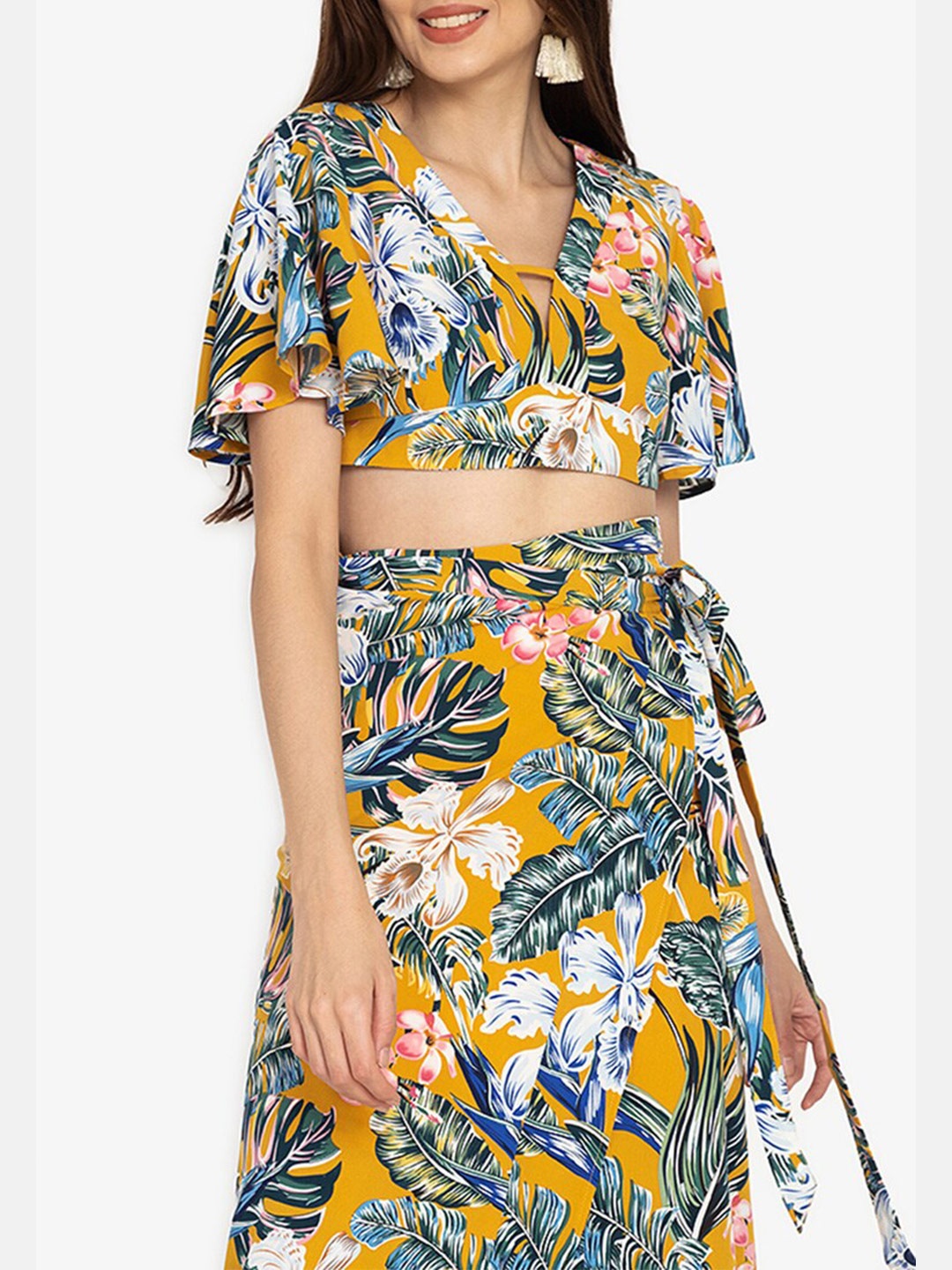 

ZALORA BASICS Multicoloured Floral Print Wrap Crop Top, Multi