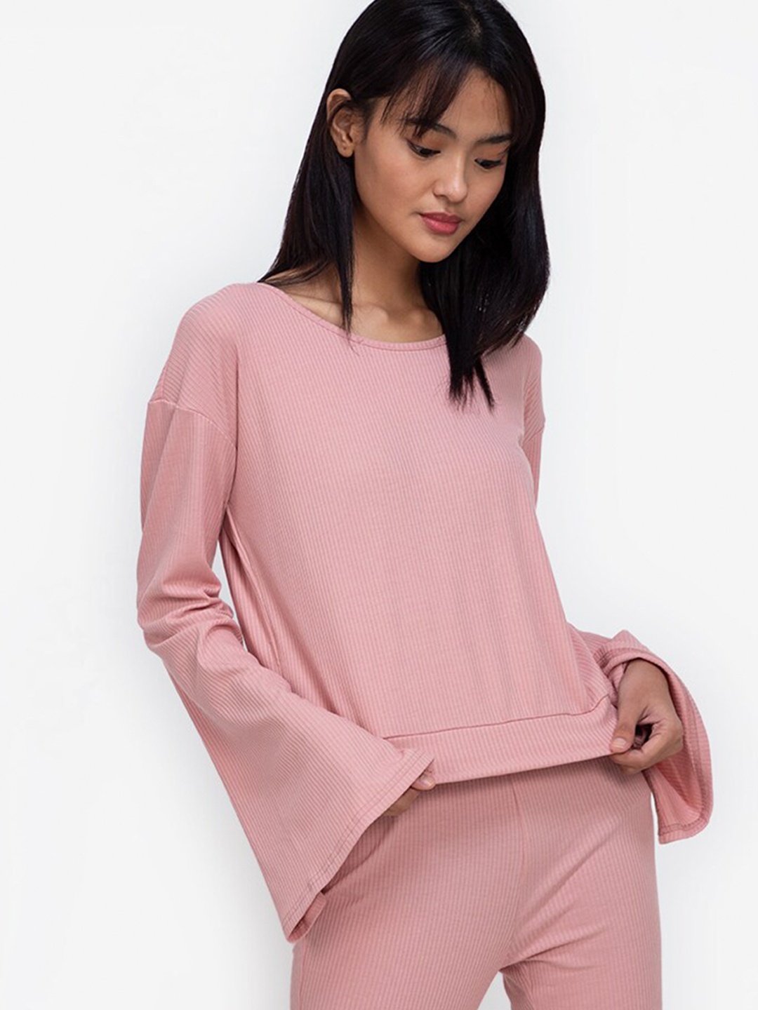 

ZALORA BASICS Pink Solid Flare Sleeve Tie Back Rib Top