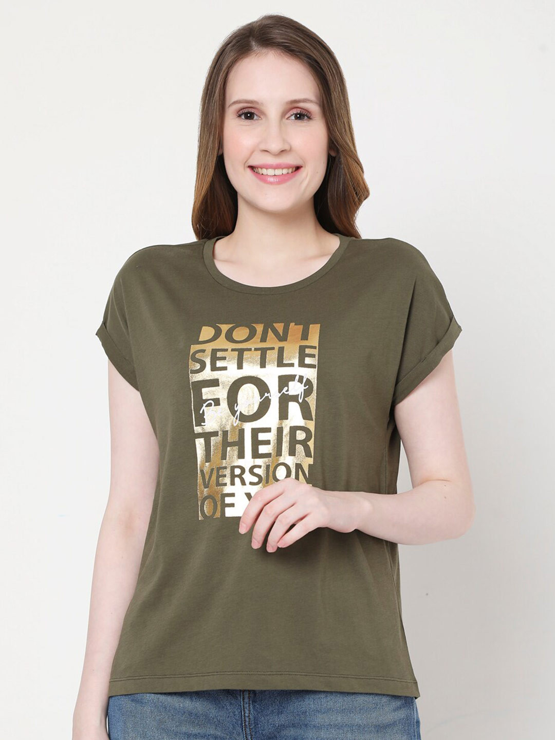 

Vero Moda Women Olive Green Typography Printed Extended Sleeves T-shirt