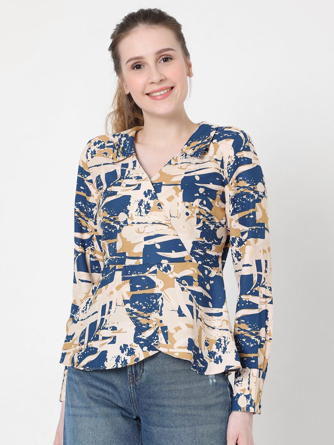 

Vero Moda Blue & Beige Print Wrap Top