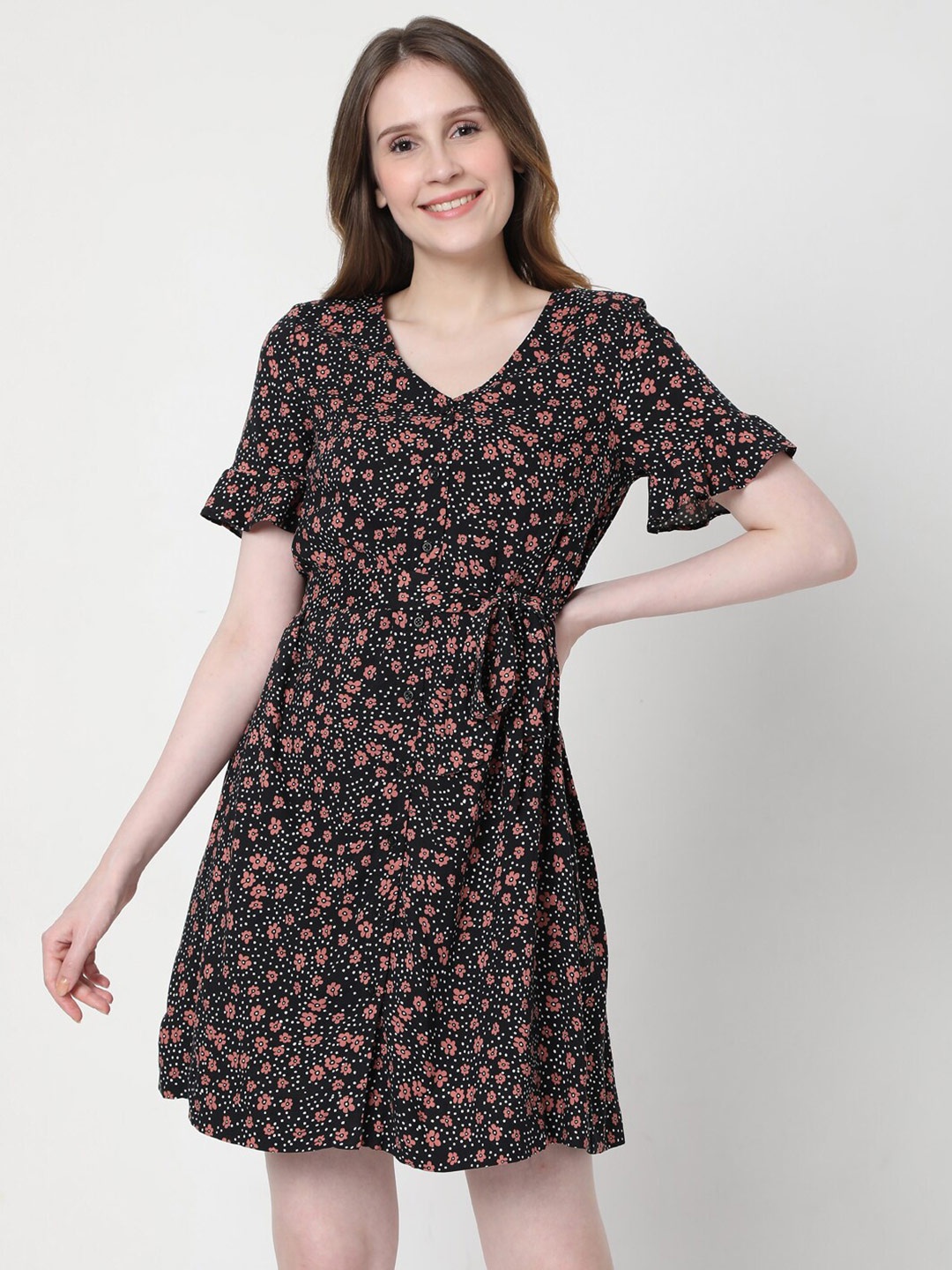 

Vero Moda Black Floral Dress