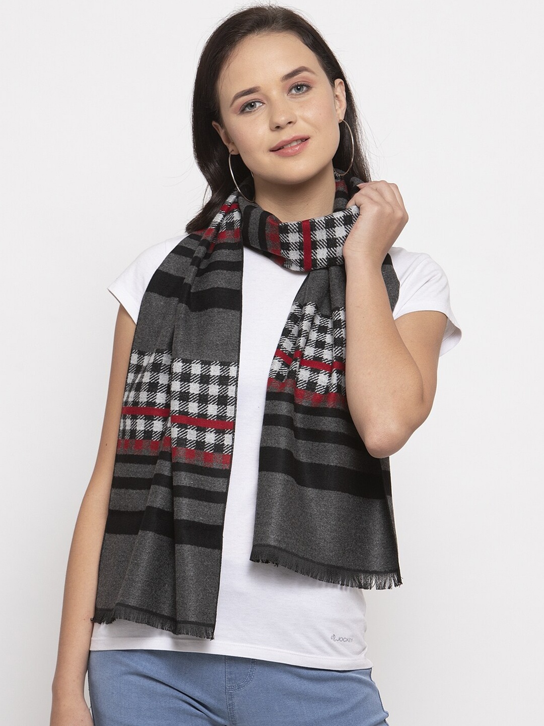 

Calvadoss Women Grey & White Checked Wool Stoles
