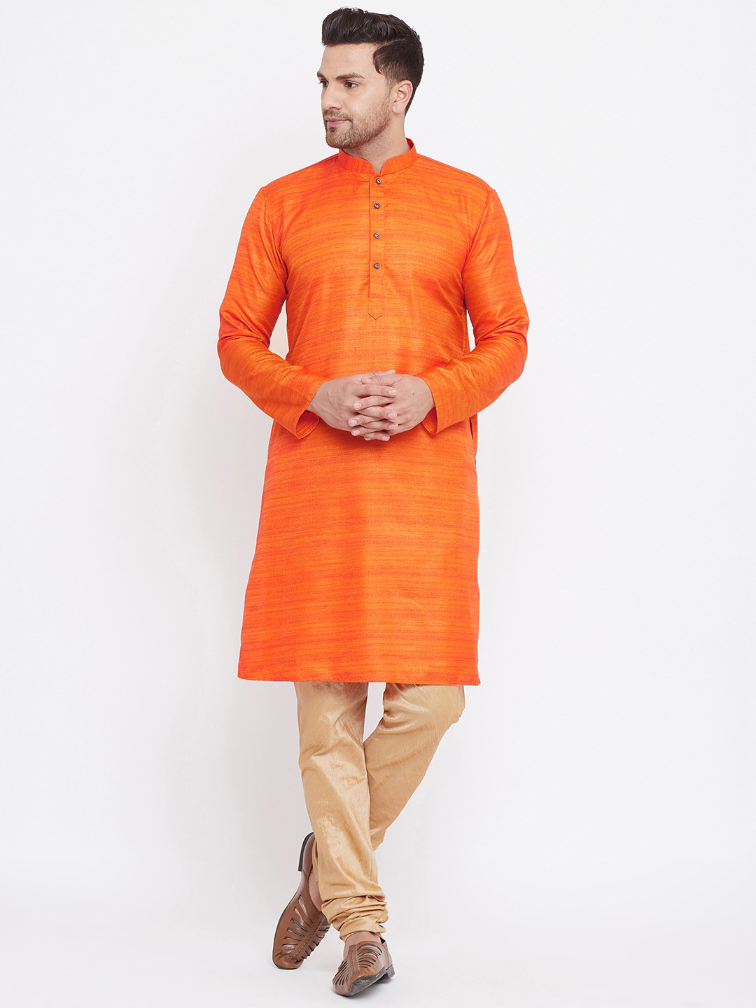 

VASTRAMAY Men Orange & Gold-Toned Kurta With Churidar