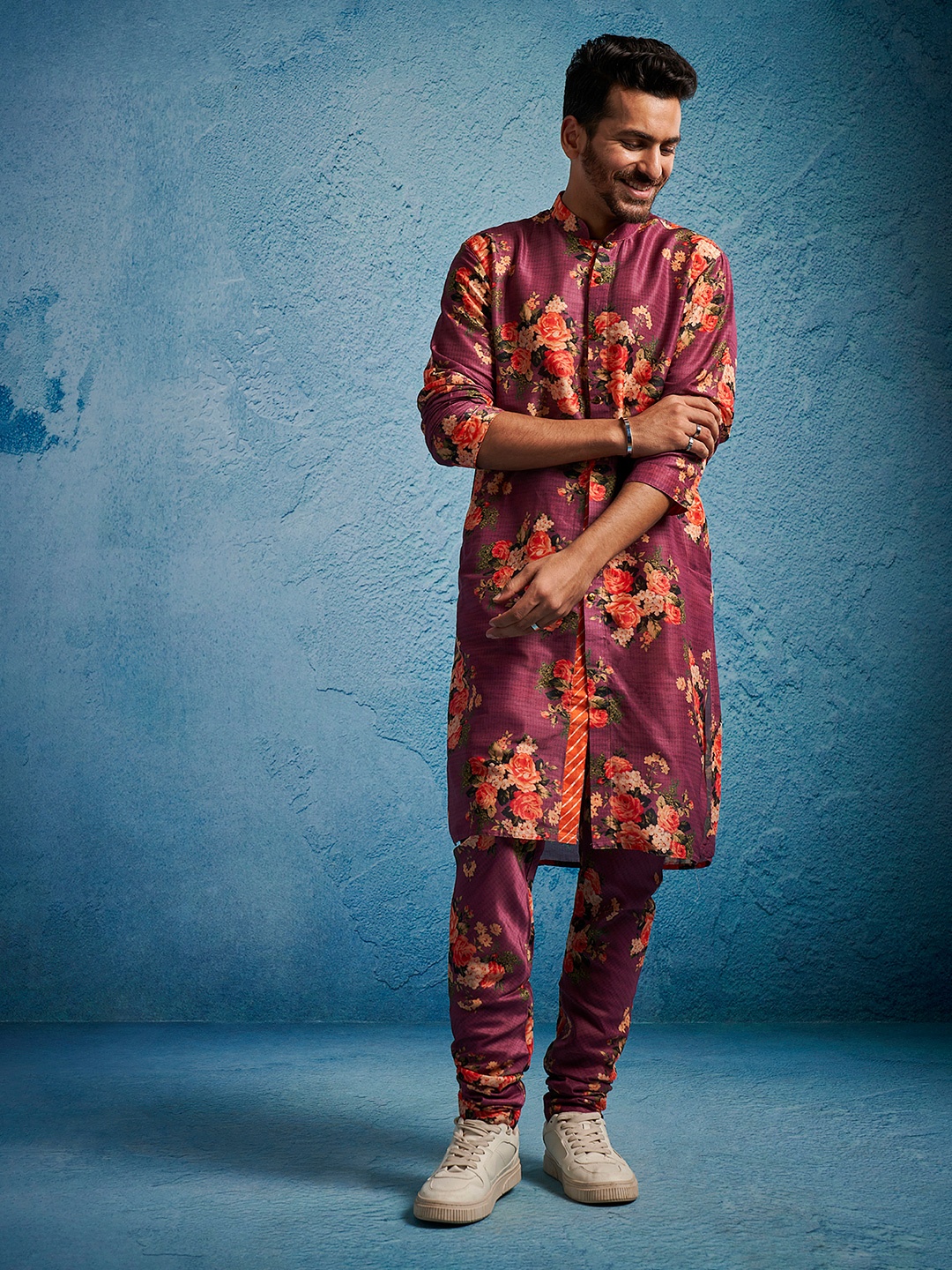 

VASTRAMAY Men Magenta Floral Printed Angrakha Kurta with Churidar