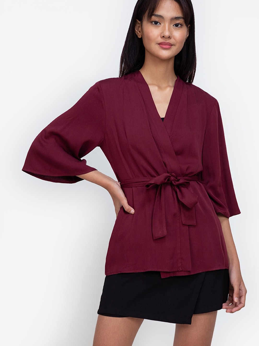 

ZALORA BASICS Women Red Floral Longline Open Front Jacket