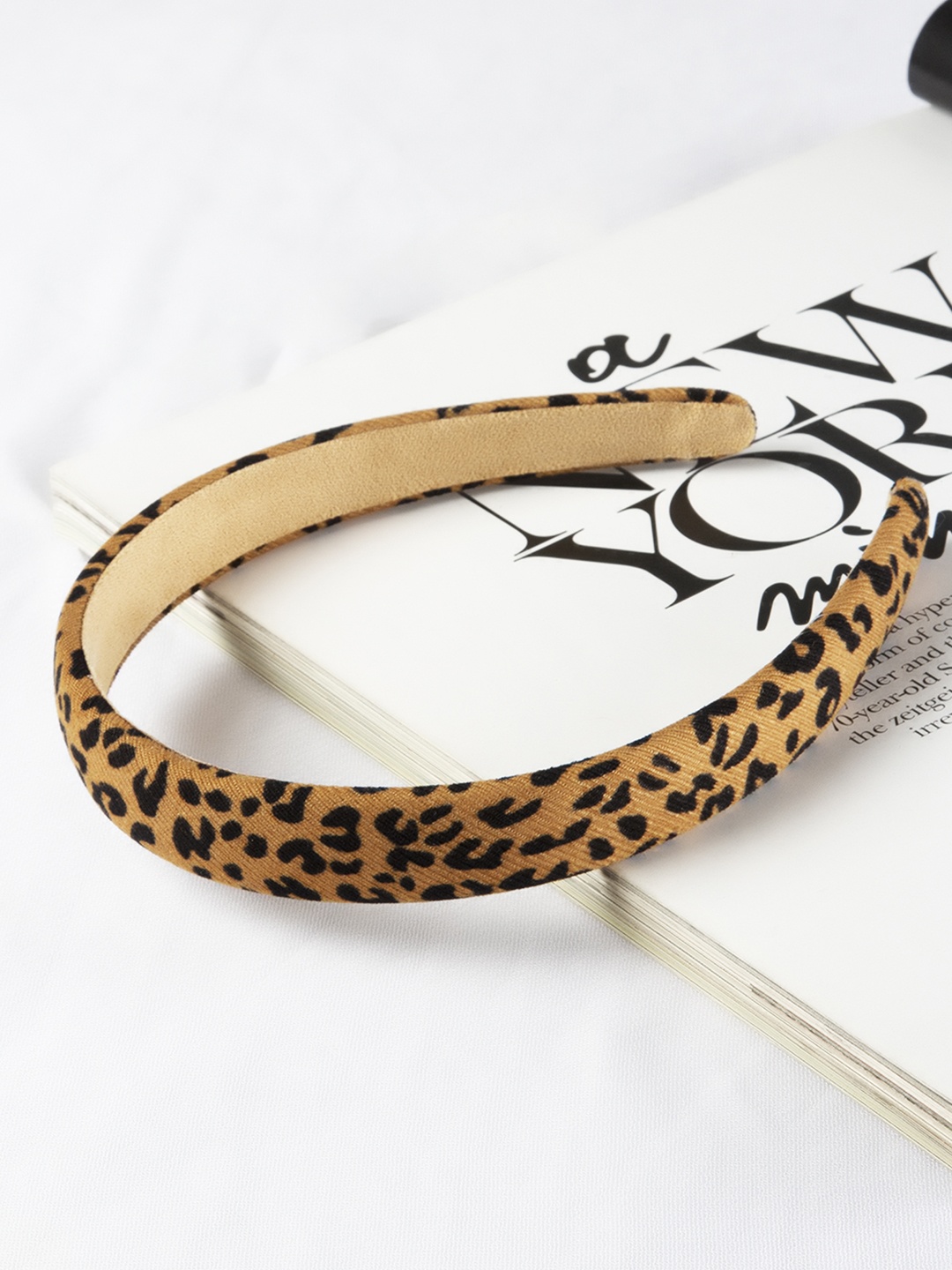 

Kazo Women Brown Animal Print Hairband