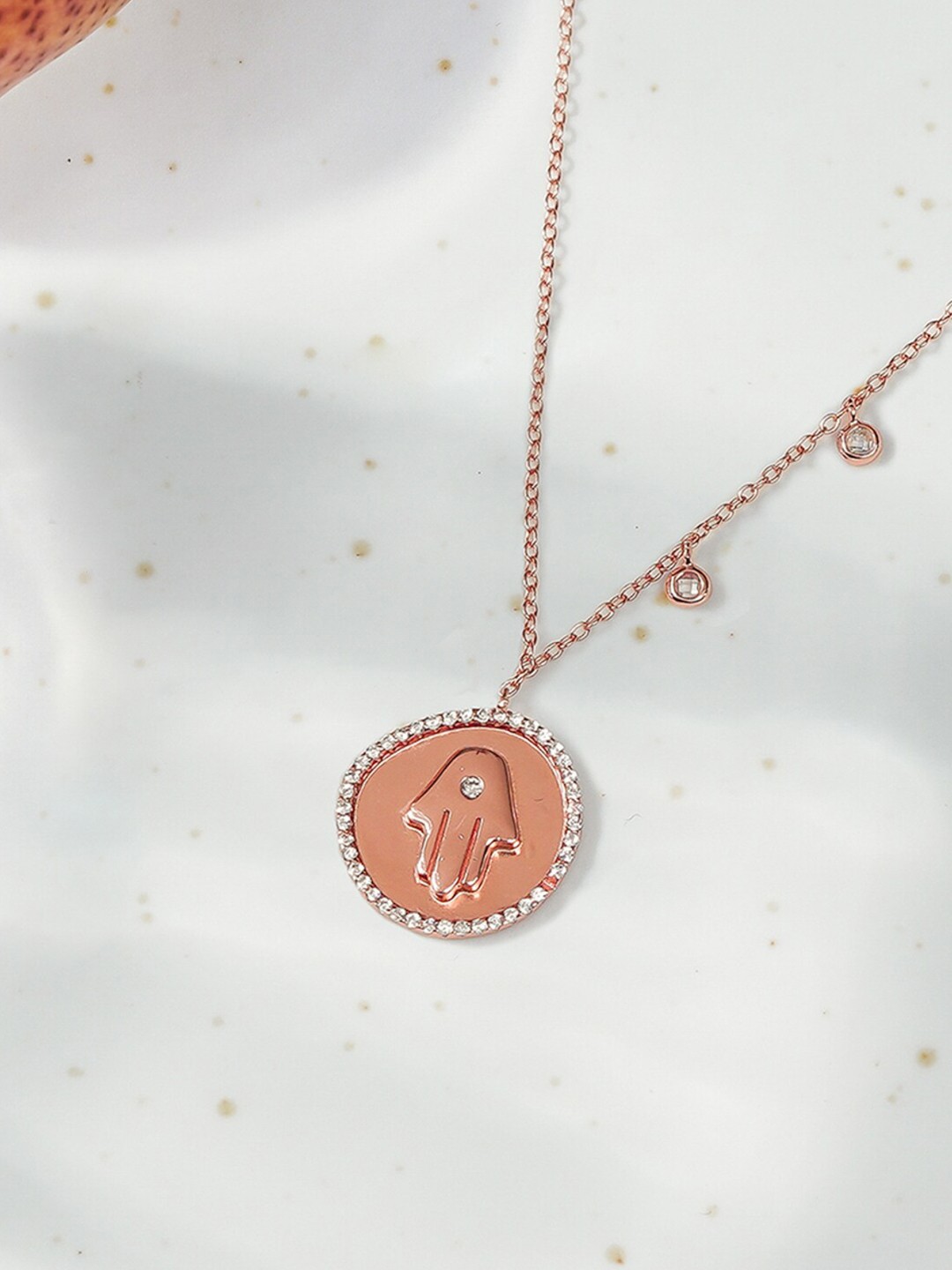 

Queen Be Gold-Toned & White Brass Gold-Plated Necklace