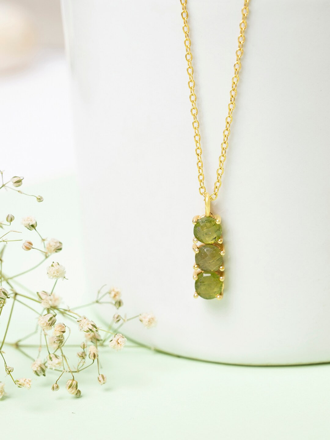 

Mikoto by FableStreet Green Brass Gold-Plated August Birthstone Peridot Necklace