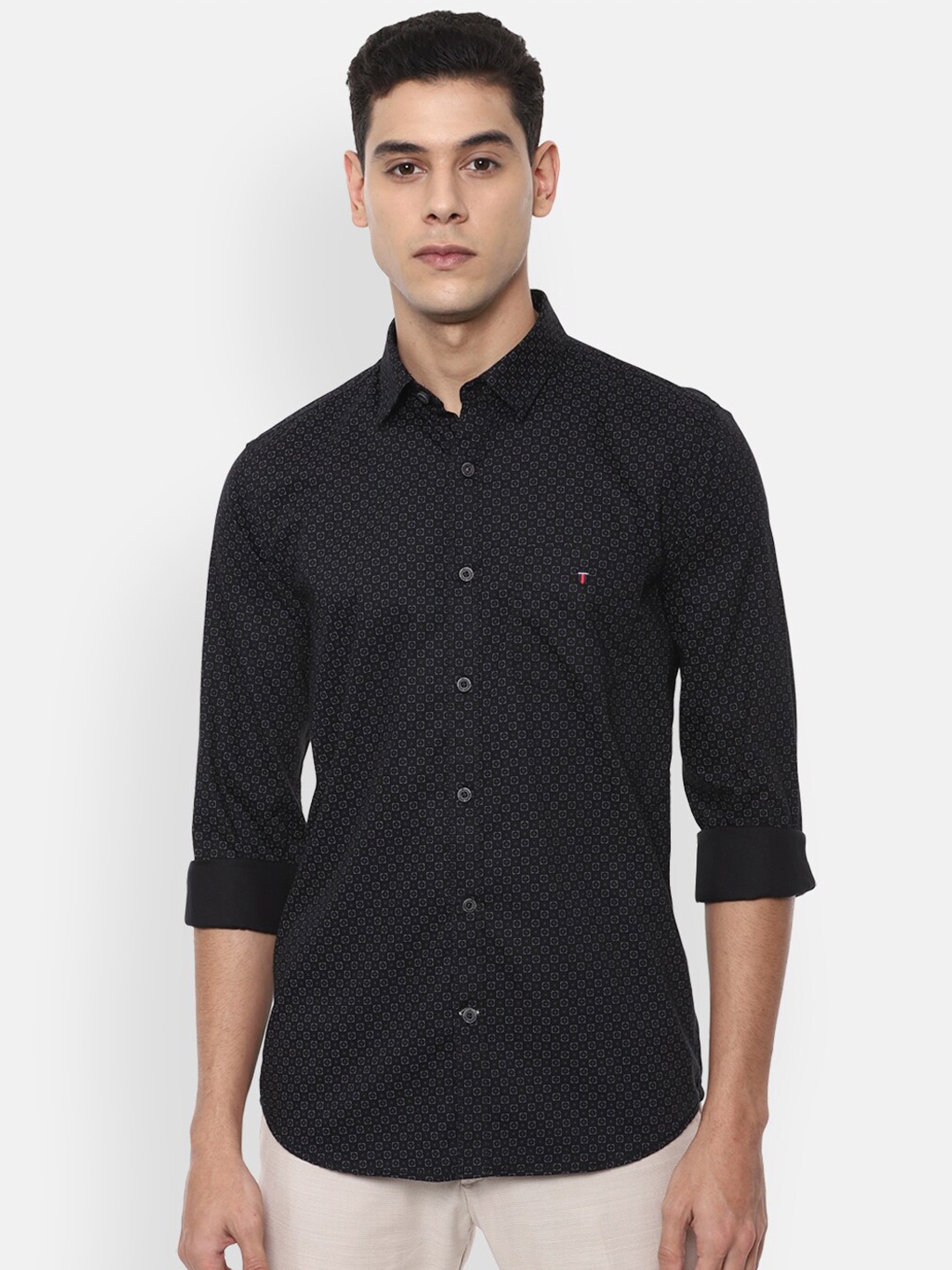 

Louis Philippe Sport Men Black Slim Fit Printed Casual Shirt