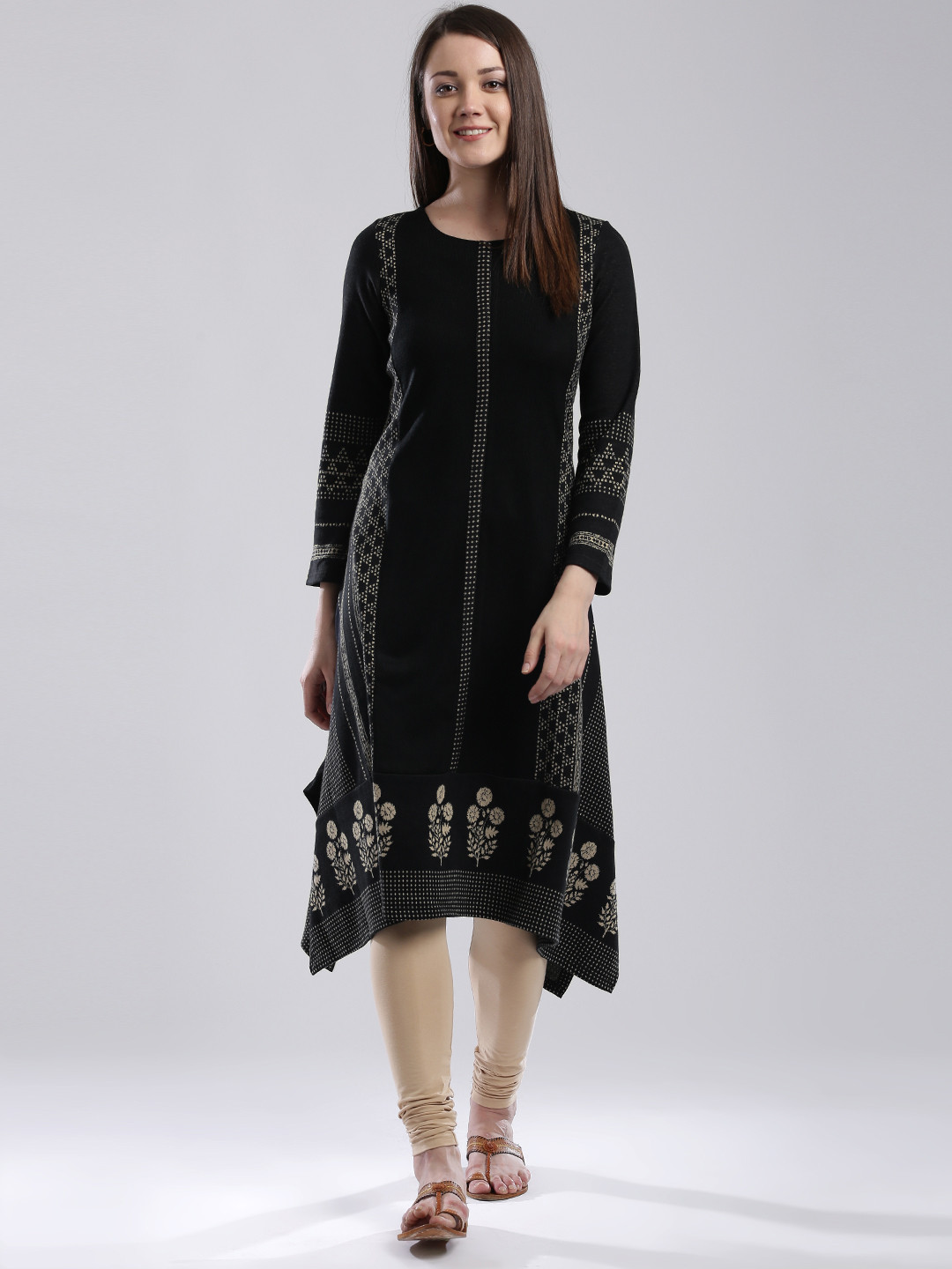 

W Women Black Patterned Winter Anarkali Kurta