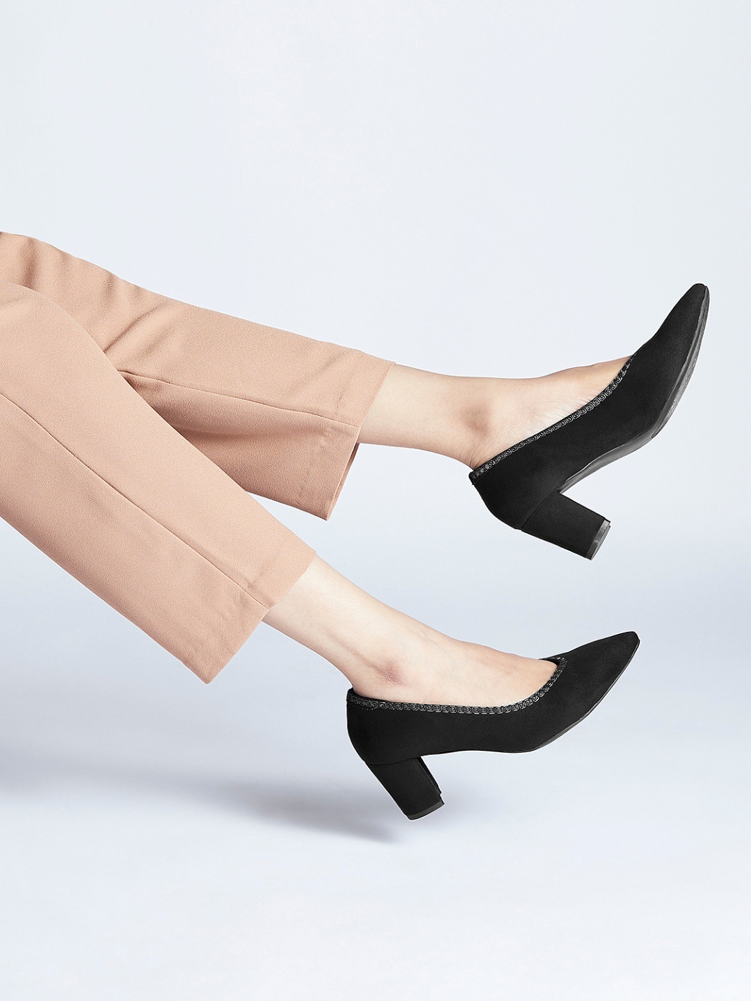

Inc 5 Women Black Party Block Pumps