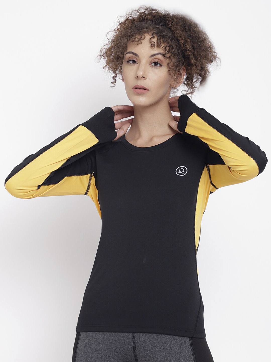 

CHKOKKO Women Black Active Wear Running T-shirt