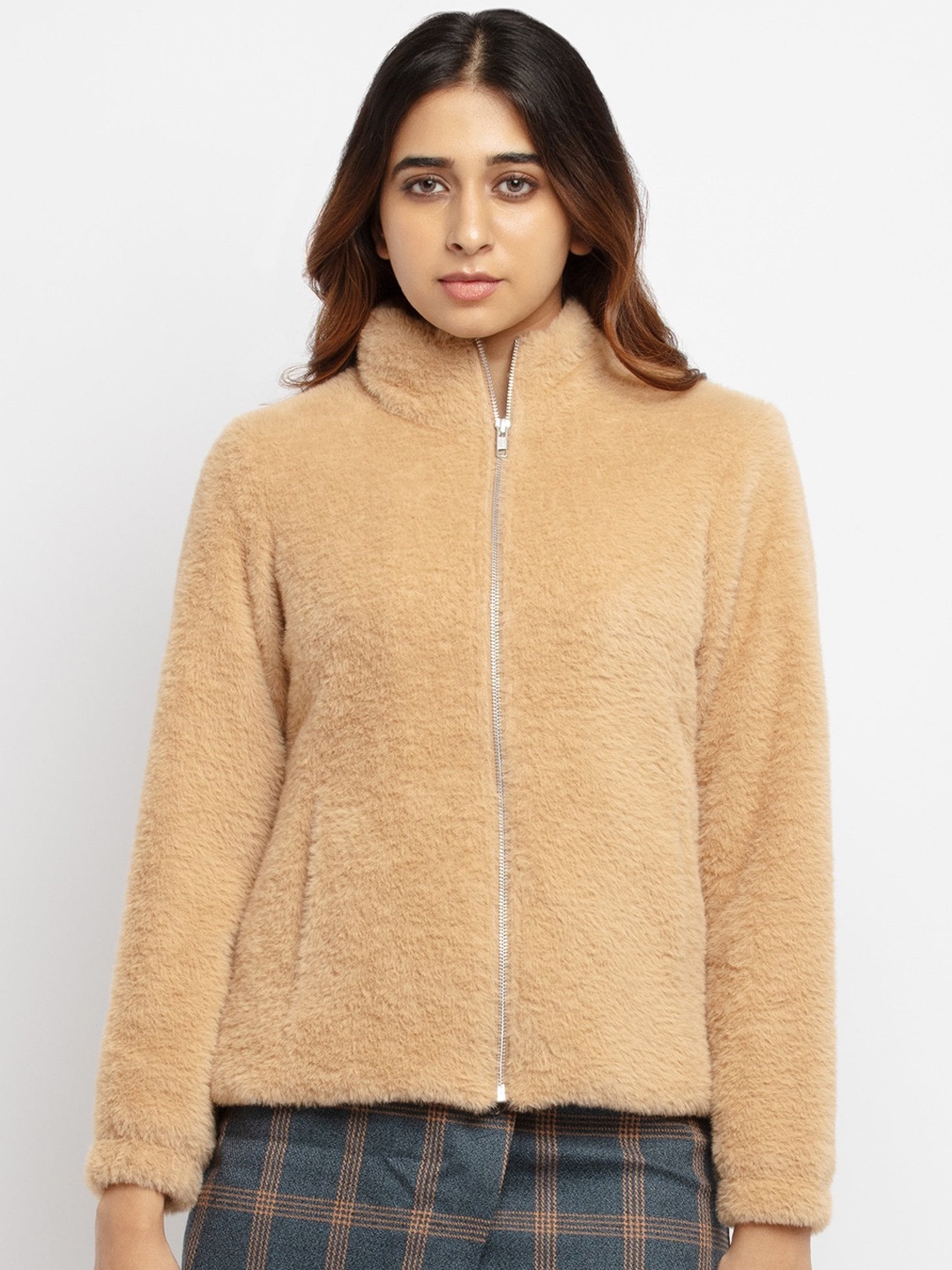 

Status Quo Women Brown Checked Crop Tailored Jacket