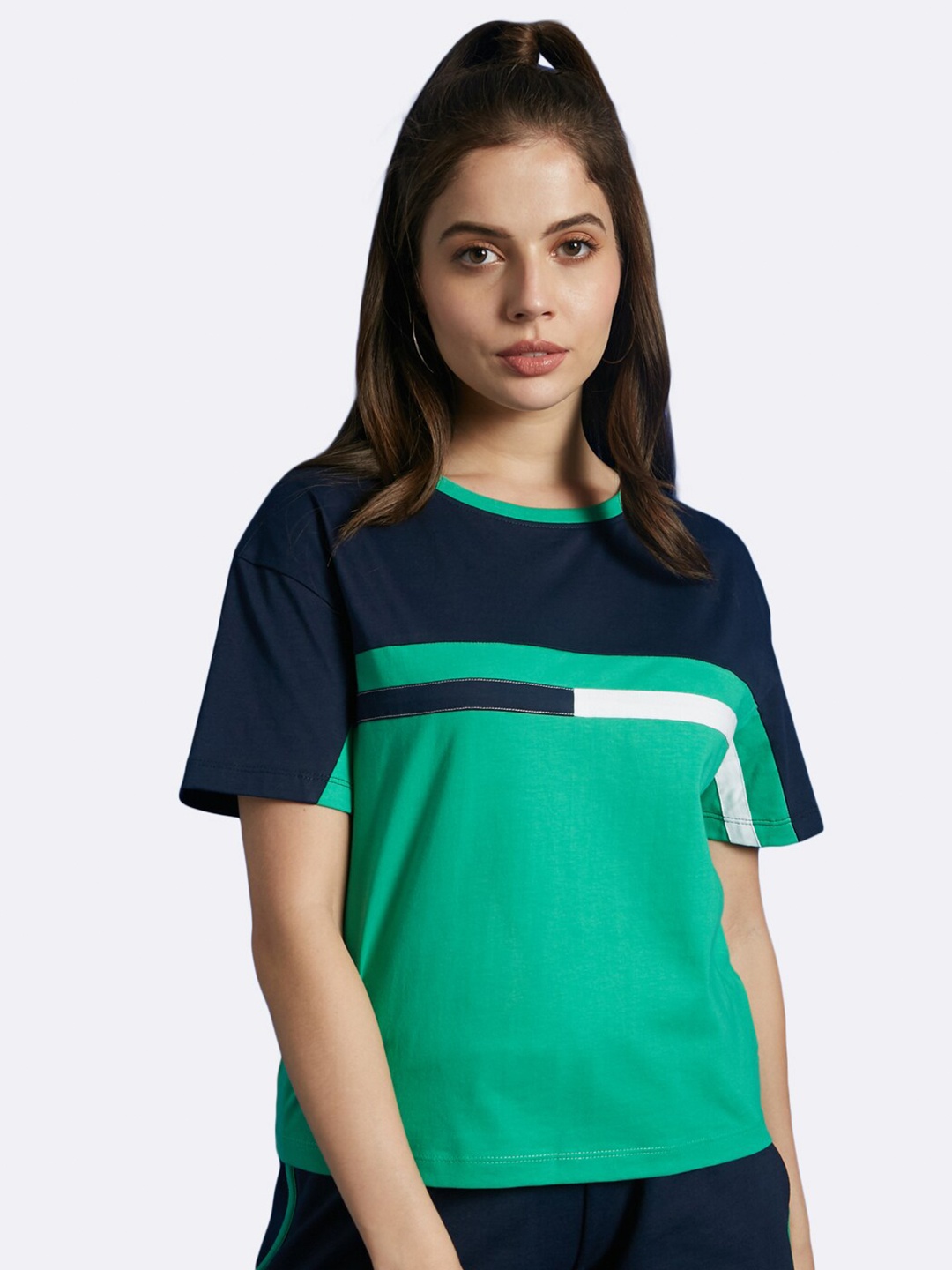 

Bewakoof Green & Navy Blue Colourblocked Top