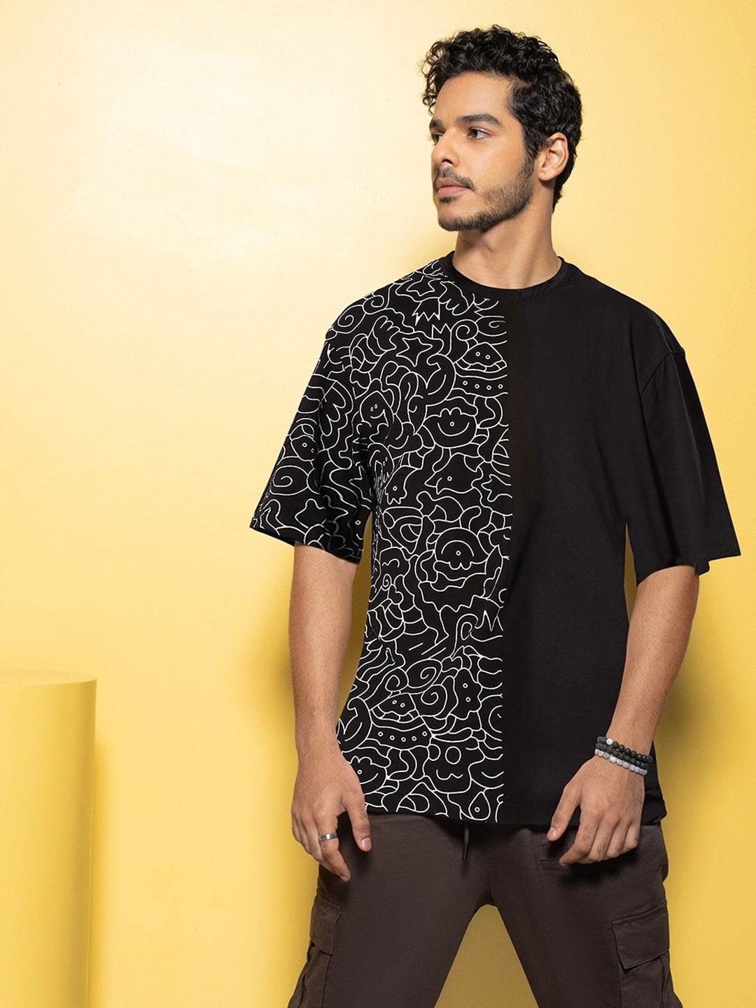 Bewakoof Men Oversized Fit Half N Half Printed T-shirt, Black