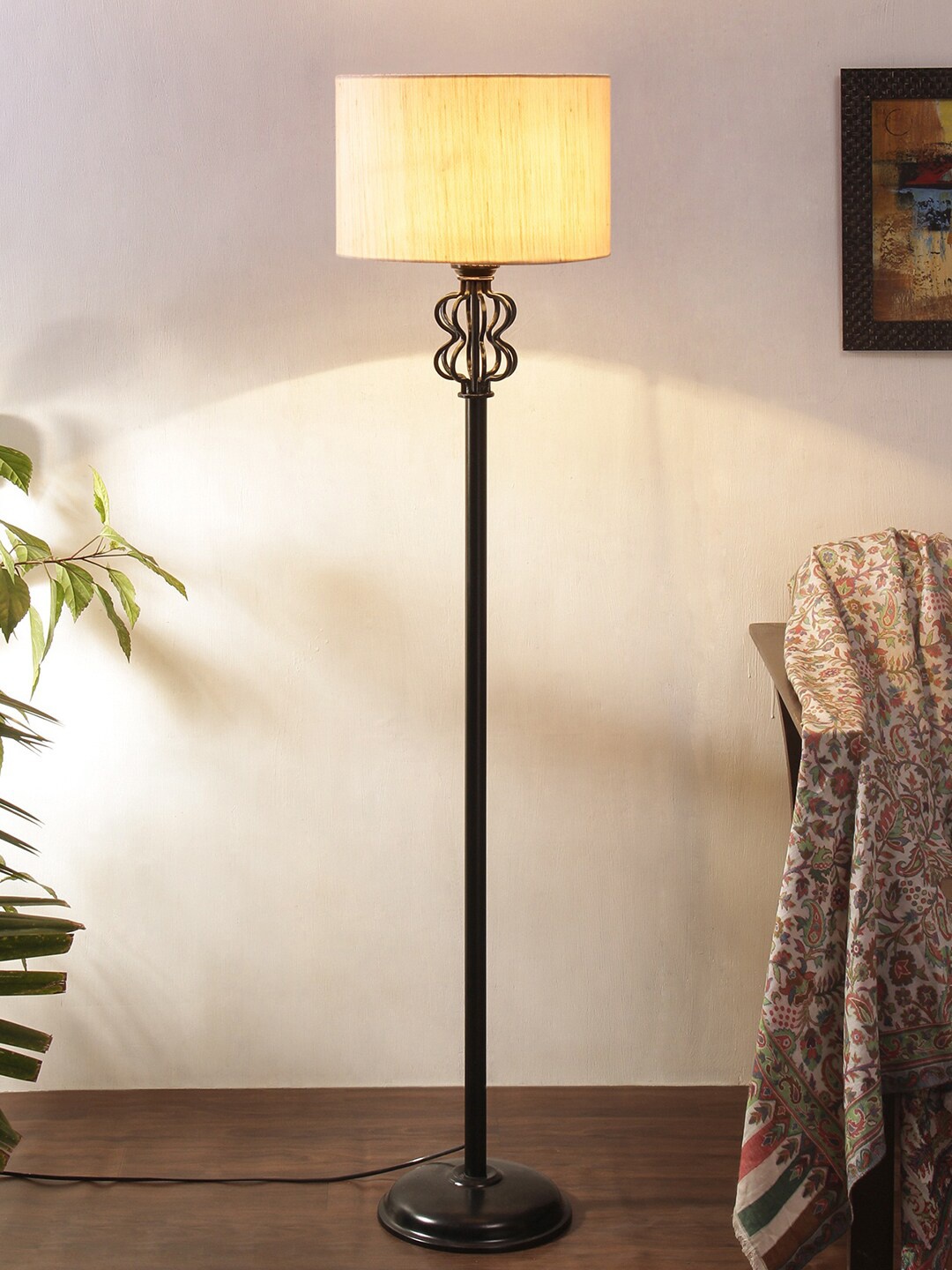 

Devansh Off-White & Black Solid Cotton Shade Iron Floor Lamp