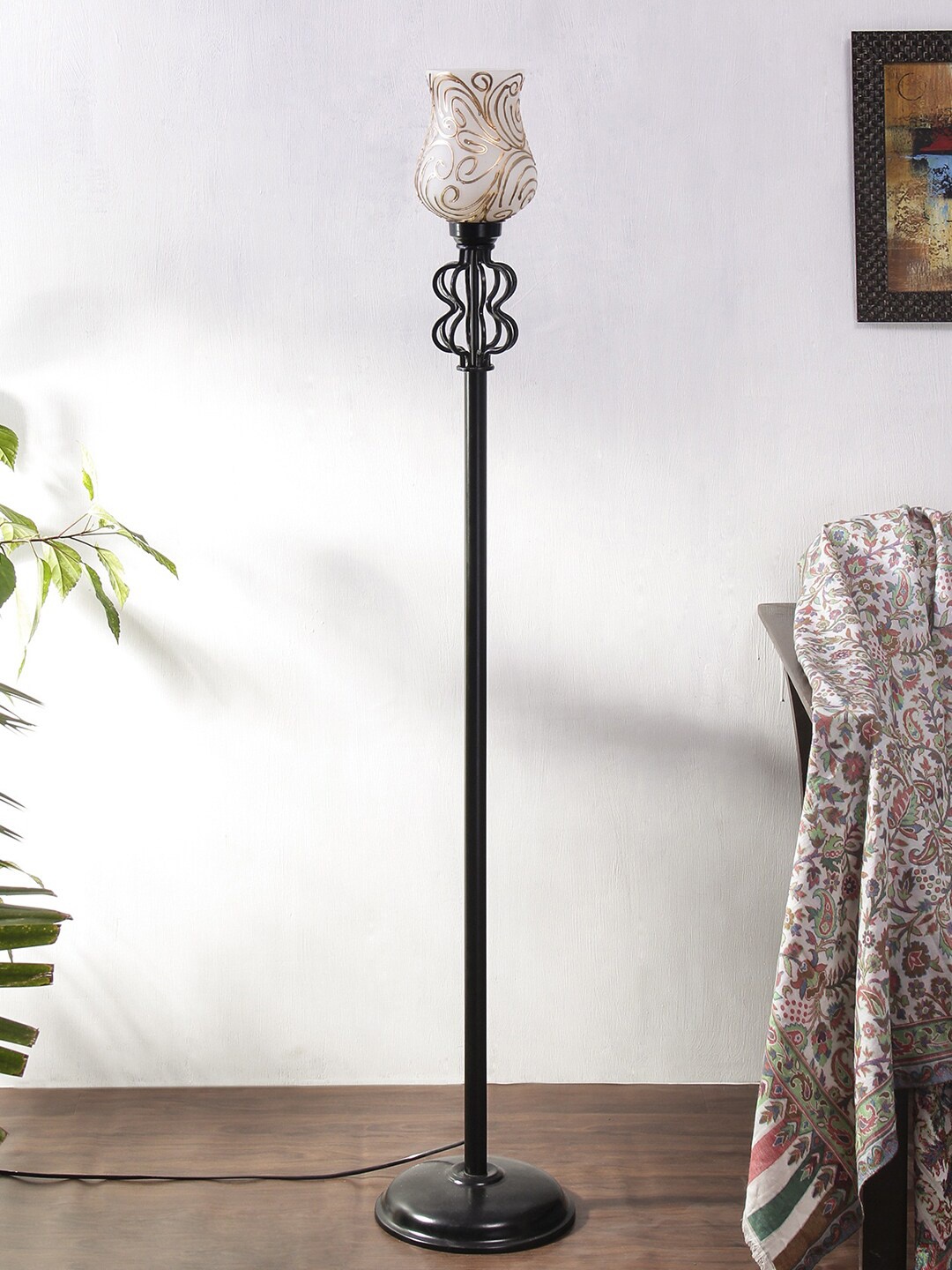 

Devansh White & Gold-Toned Textured Mosaic Traditional Floor Lamp with Shade