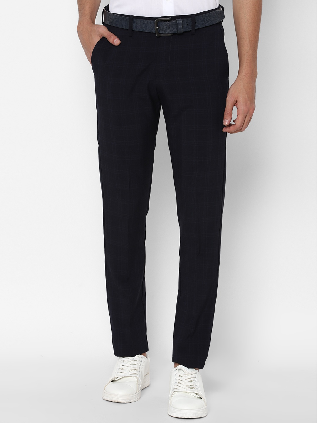 

Allen Solly Men Slim Fit Mid-Rise Trousers, Navy blue